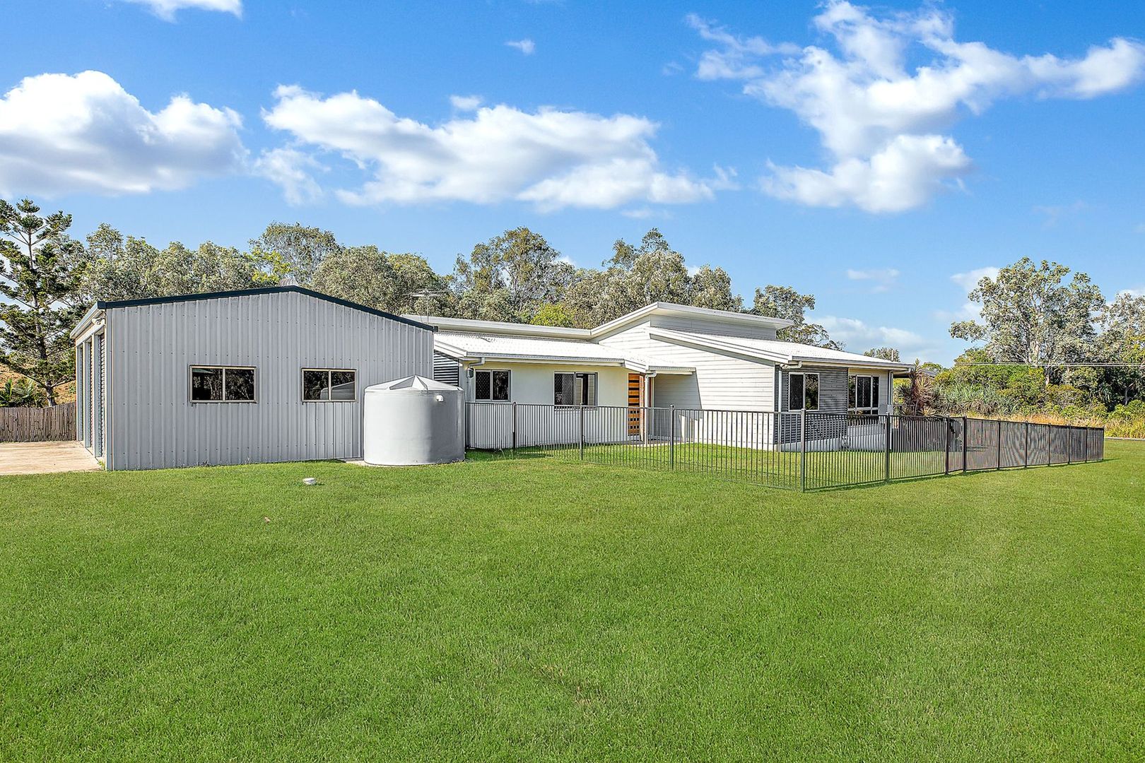 2 Springcliffe Drive, Seaforth QLD 4741, Image 1