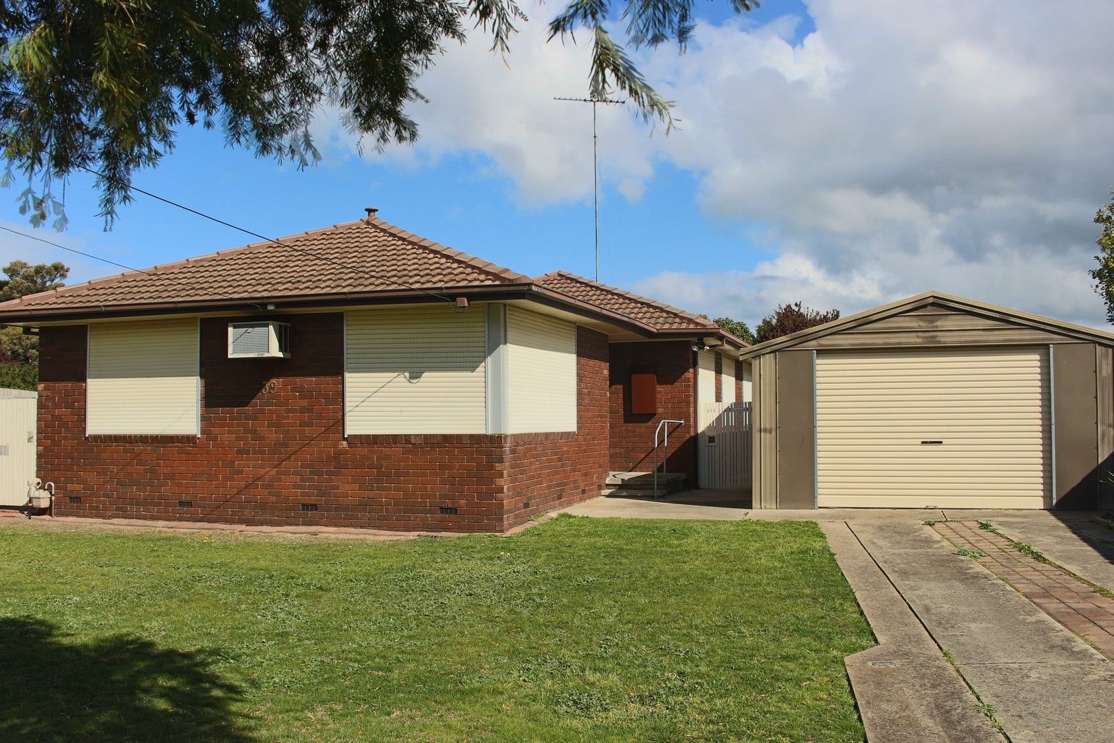 39 Melva Crescent, Whittington VIC 3219, Image 0