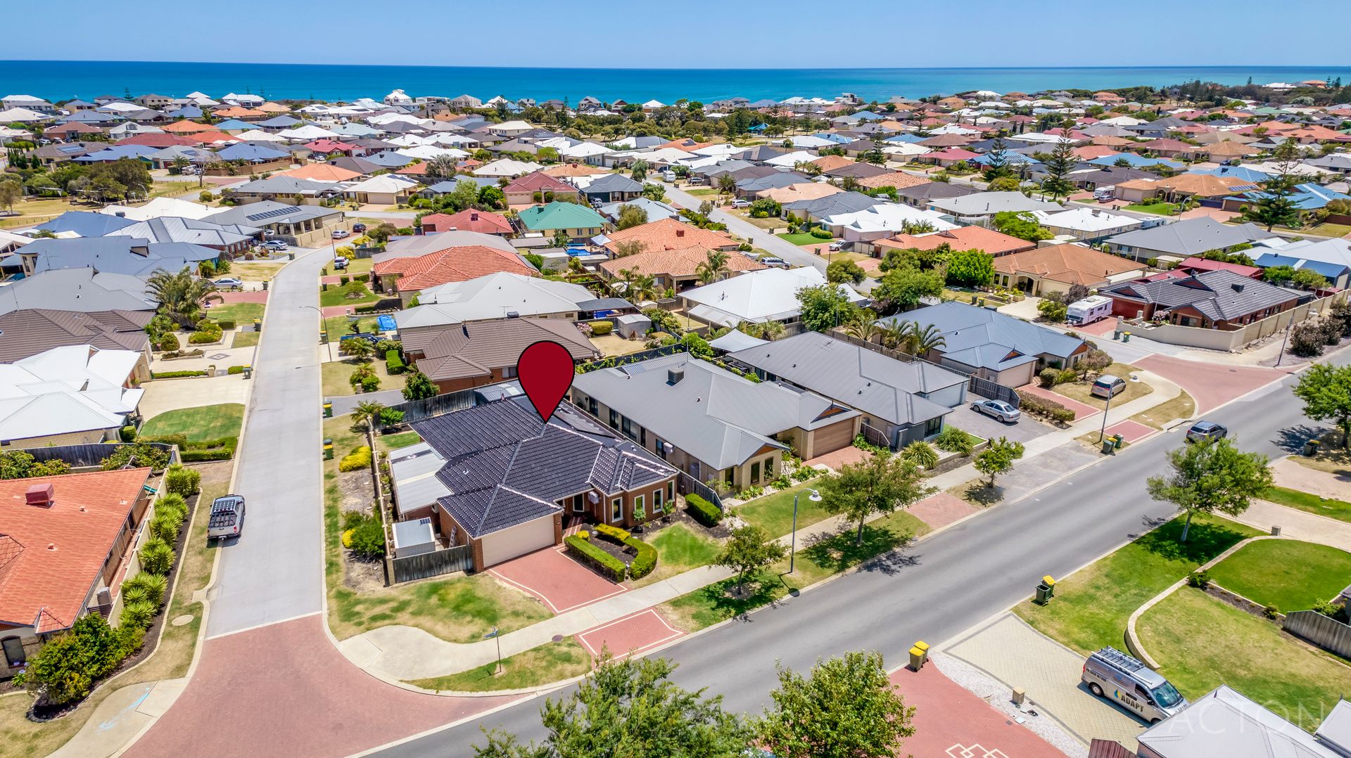 202 Peelwood Parade, Halls Head WA 6210, Image 0