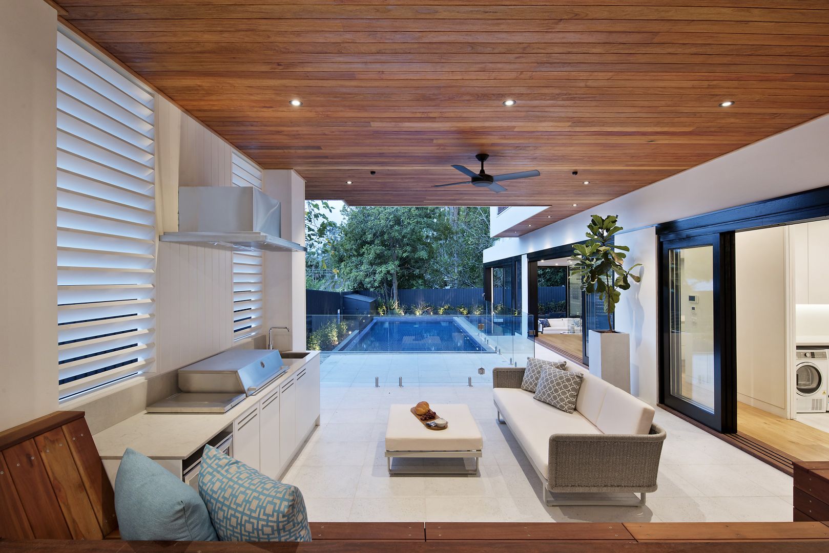 94 & 94A Park Street, Mona Vale NSW 2103 Domain