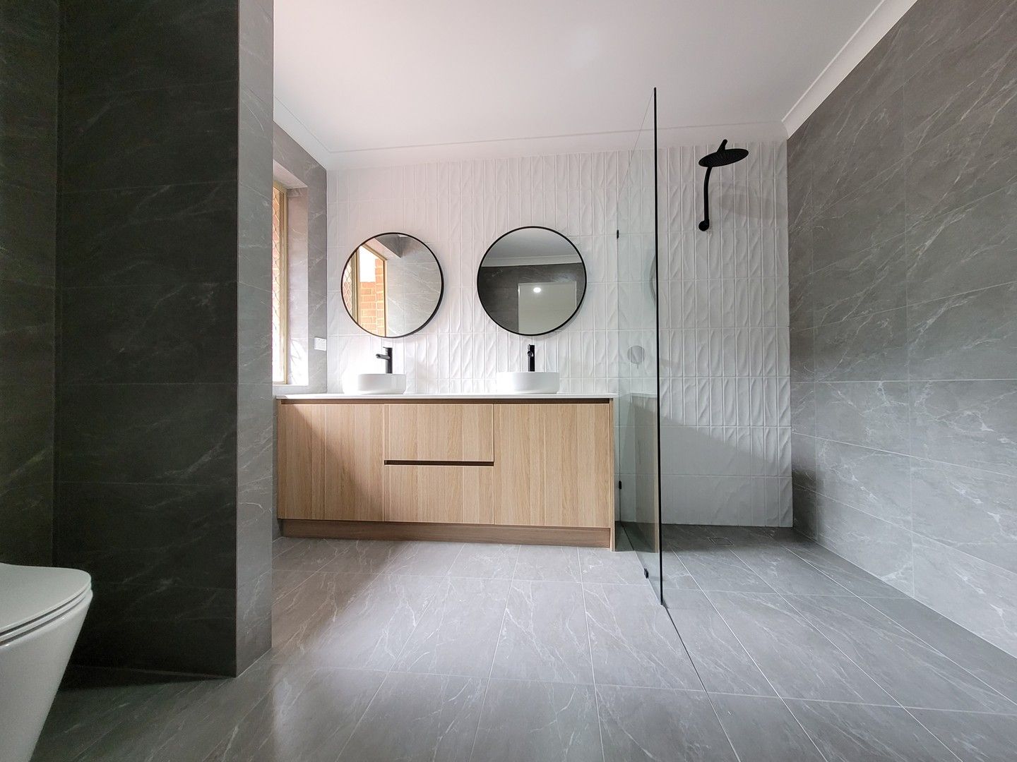 3 bedrooms House in 7 Endgate Court PARKWOOD WA, 6147