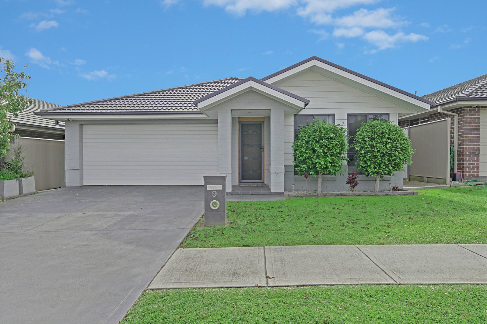9 Danvers Road, Spring Farm Property History & Address Research Domain