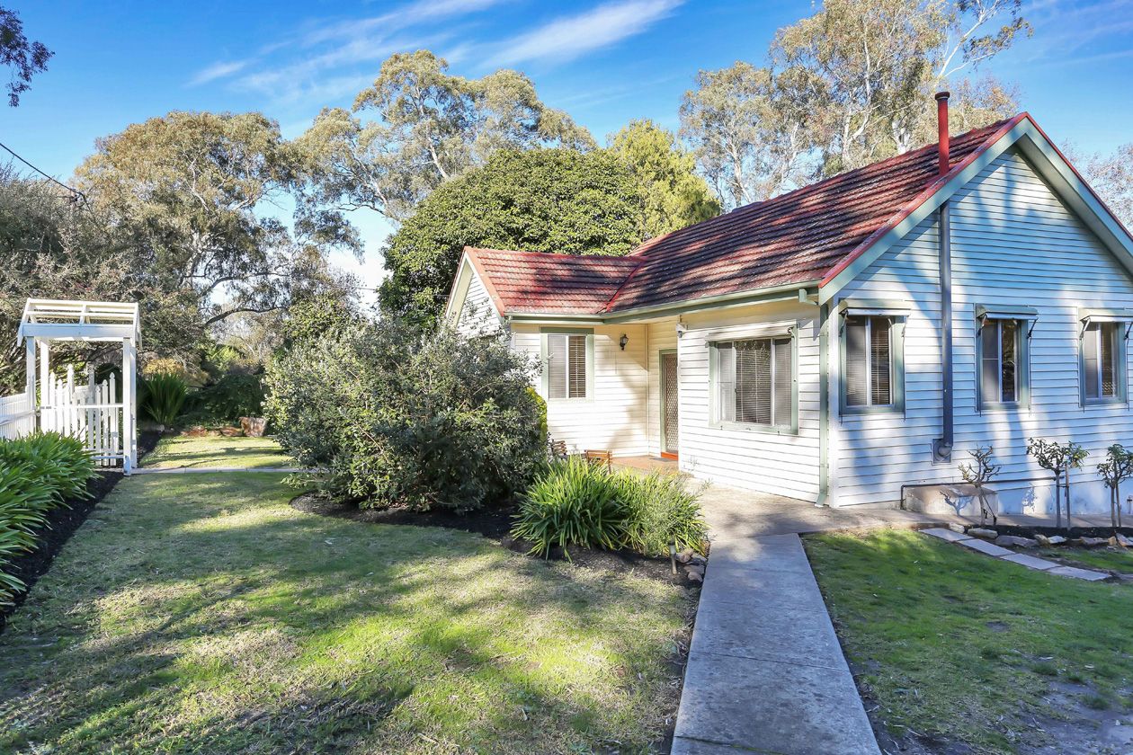 4 Pine Road, Hawthorndene SA 5051, Image 2