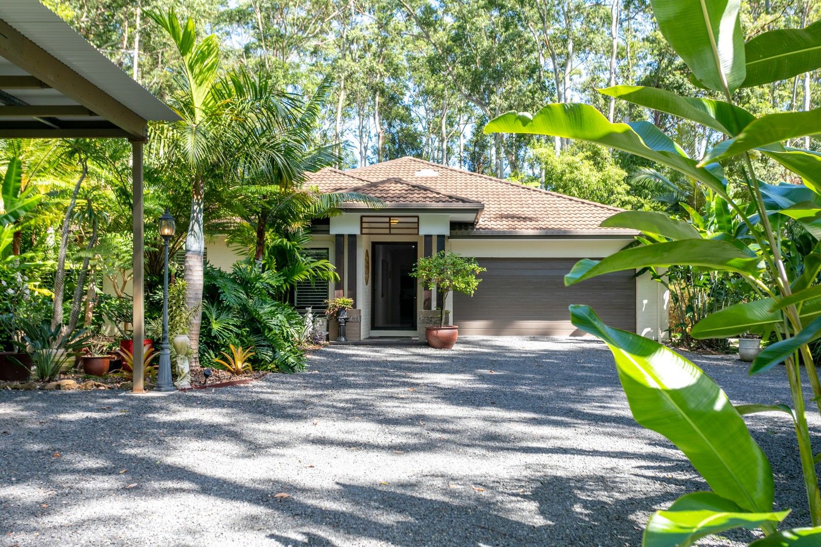 4 bedrooms House in 66 Stratford Park Drive POMONA QLD, 4568