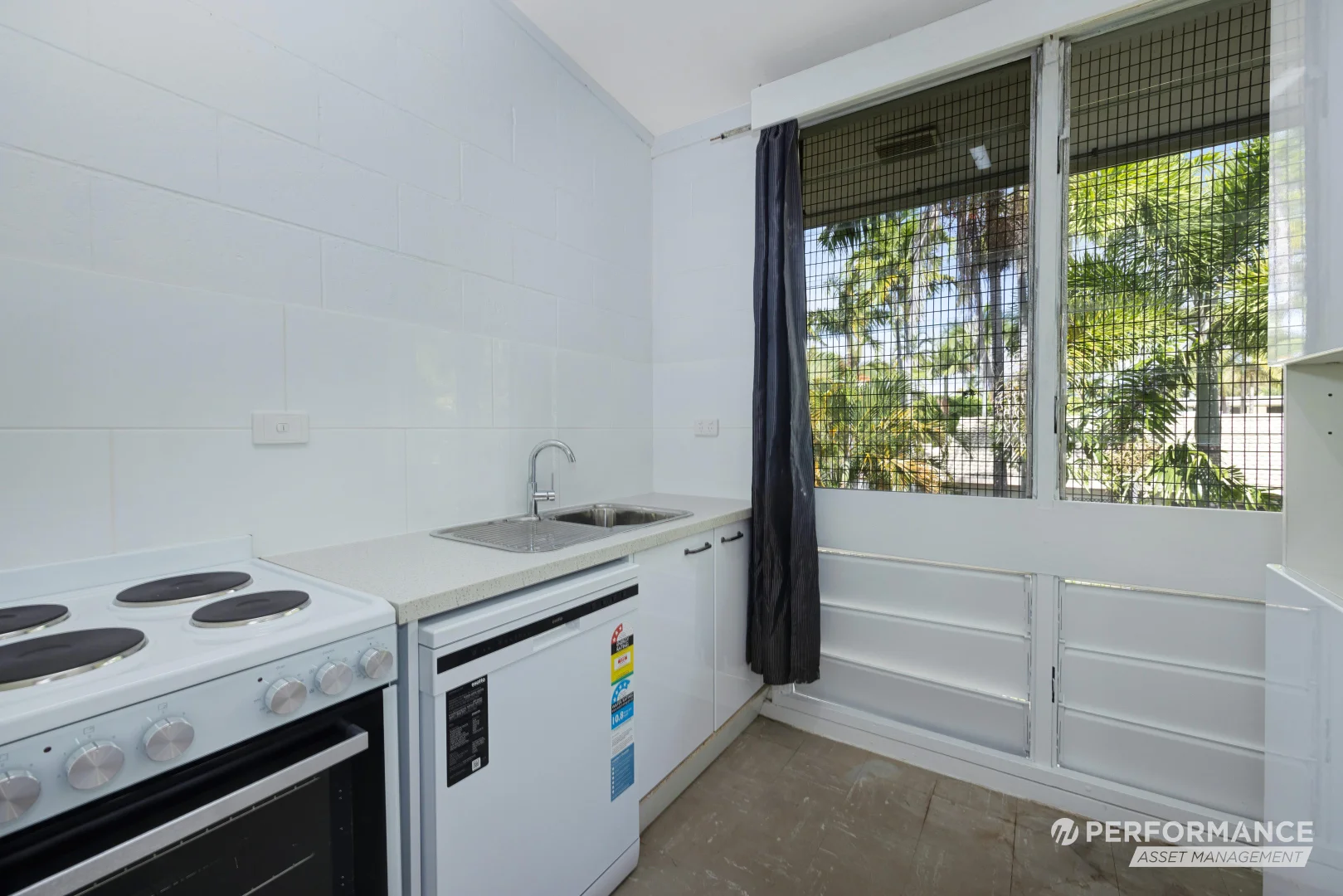 Additional image 3 of 4/116 Mitchell Street, North Ward QLD 4810