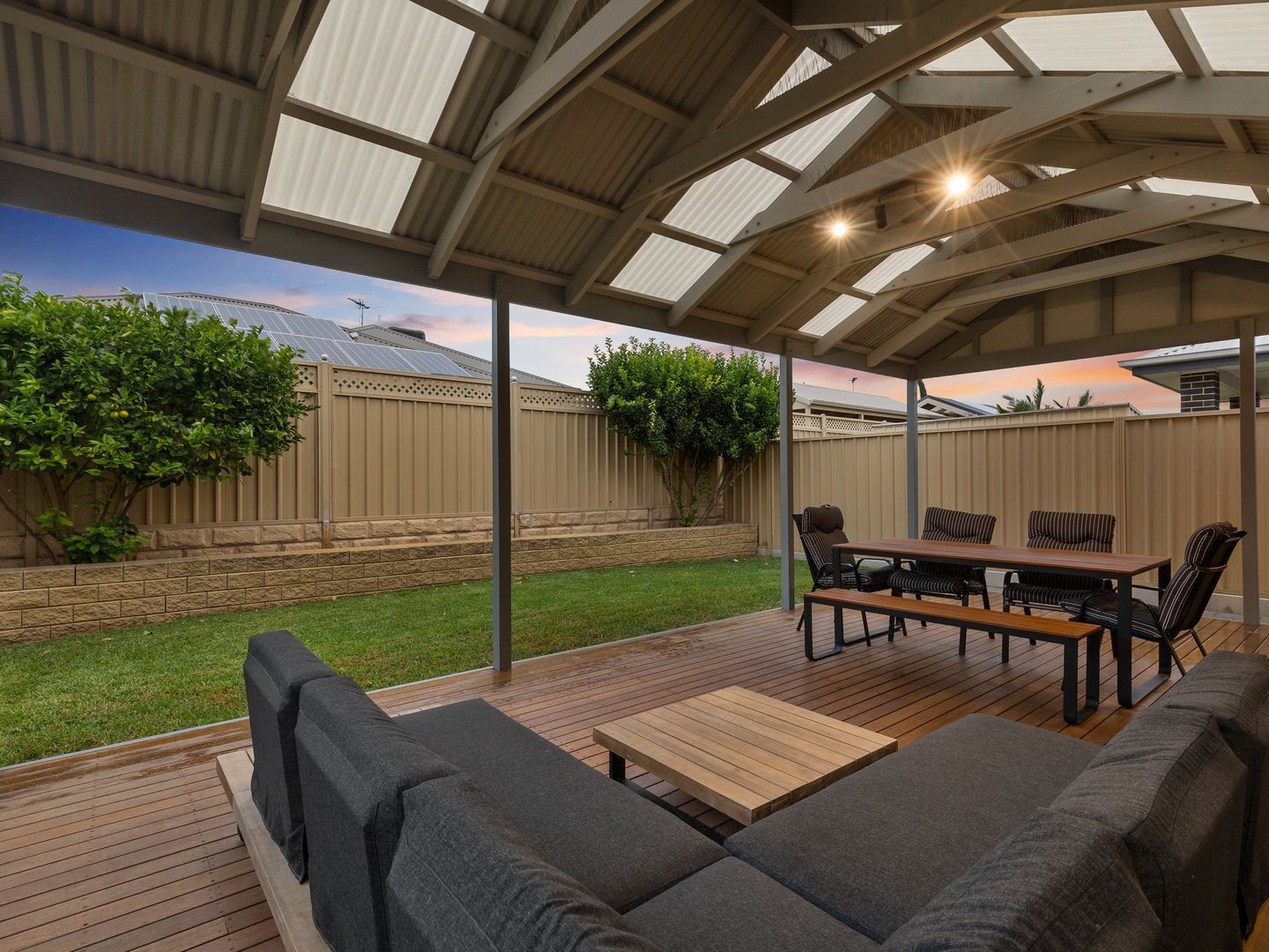 18 Cook Street, Seaford Meadows SA 5169, Image 2