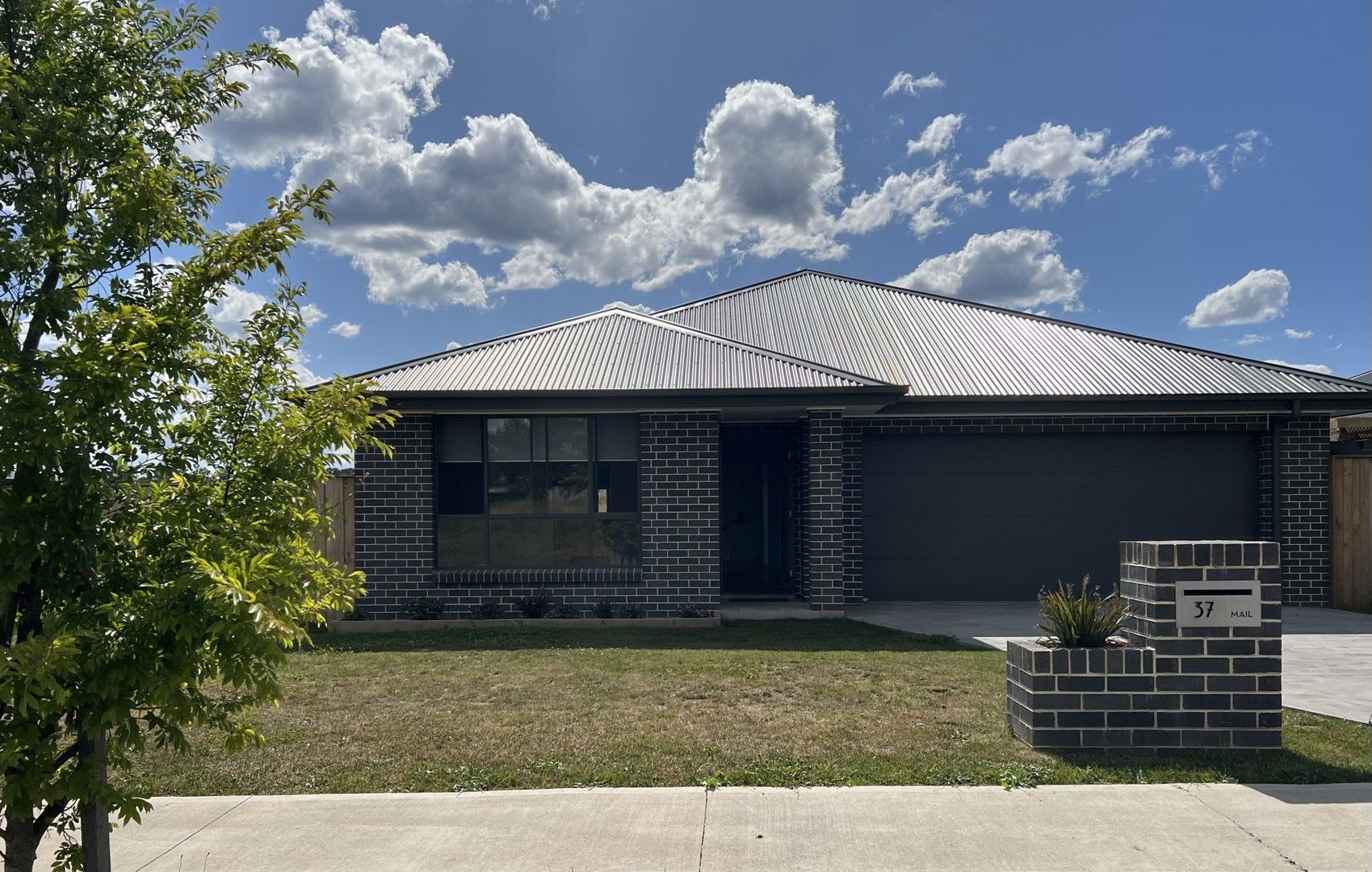 37 Collins Street, Marulan NSW 2579 House For Rent Domain