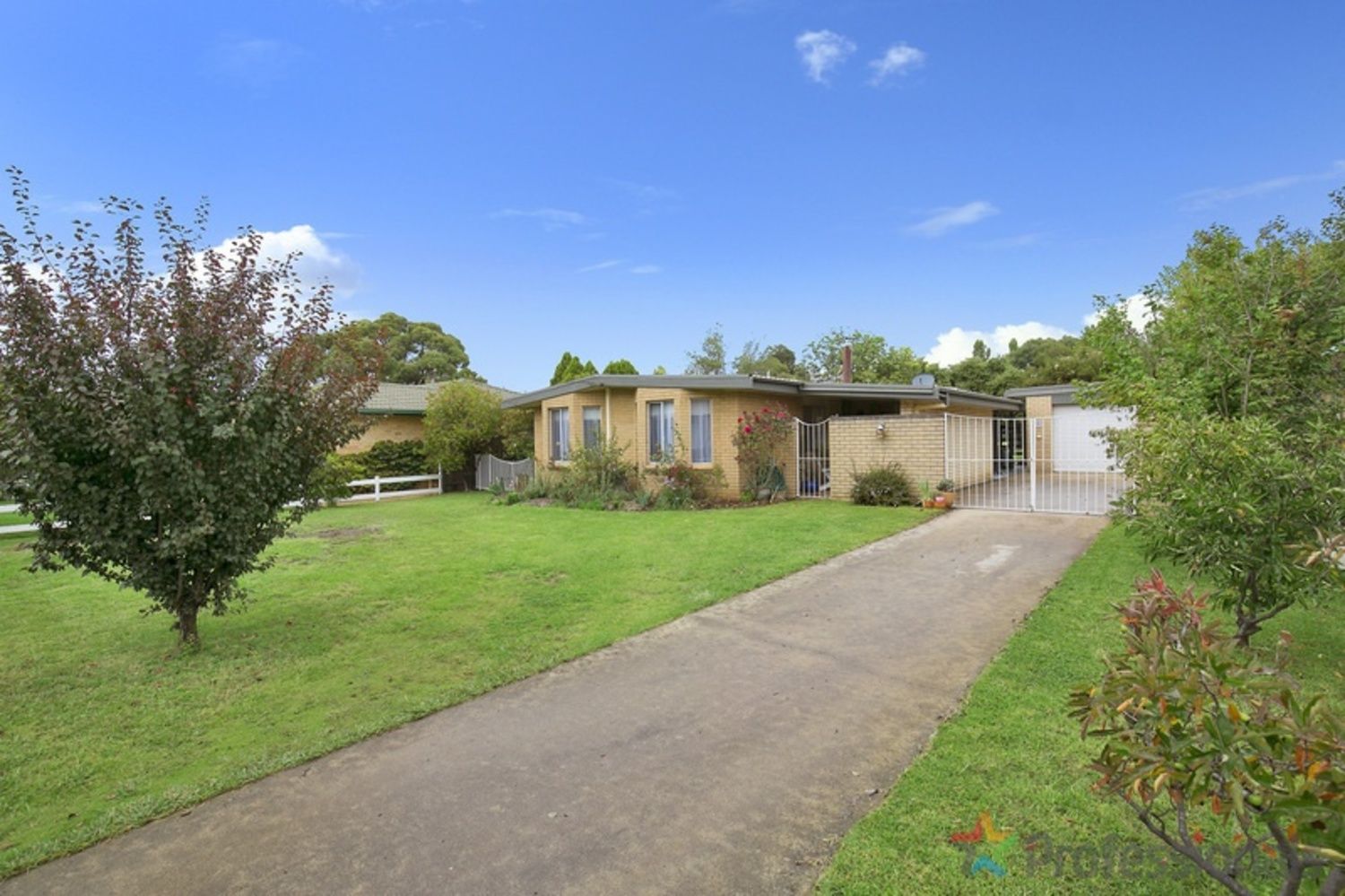 90 Lynches Road, Armidale NSW 2350, Image 2