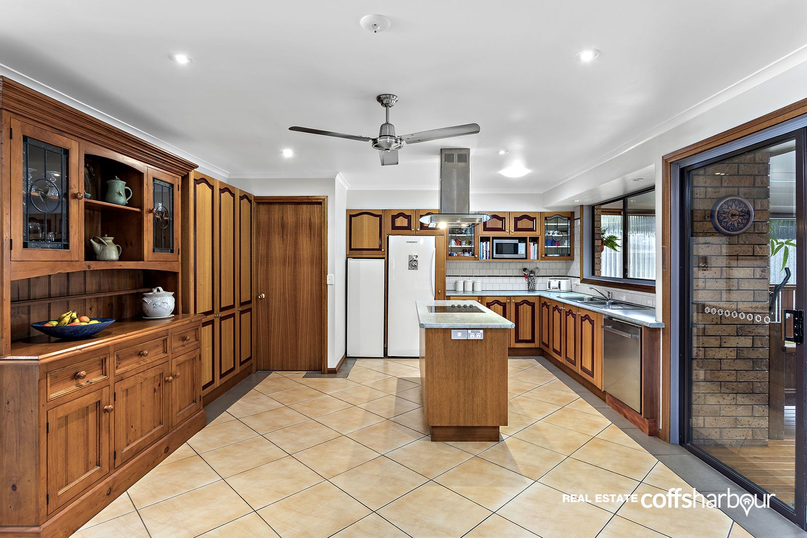 29 Sixteenth Avenue, Sawtell NSW 2452, Image 2