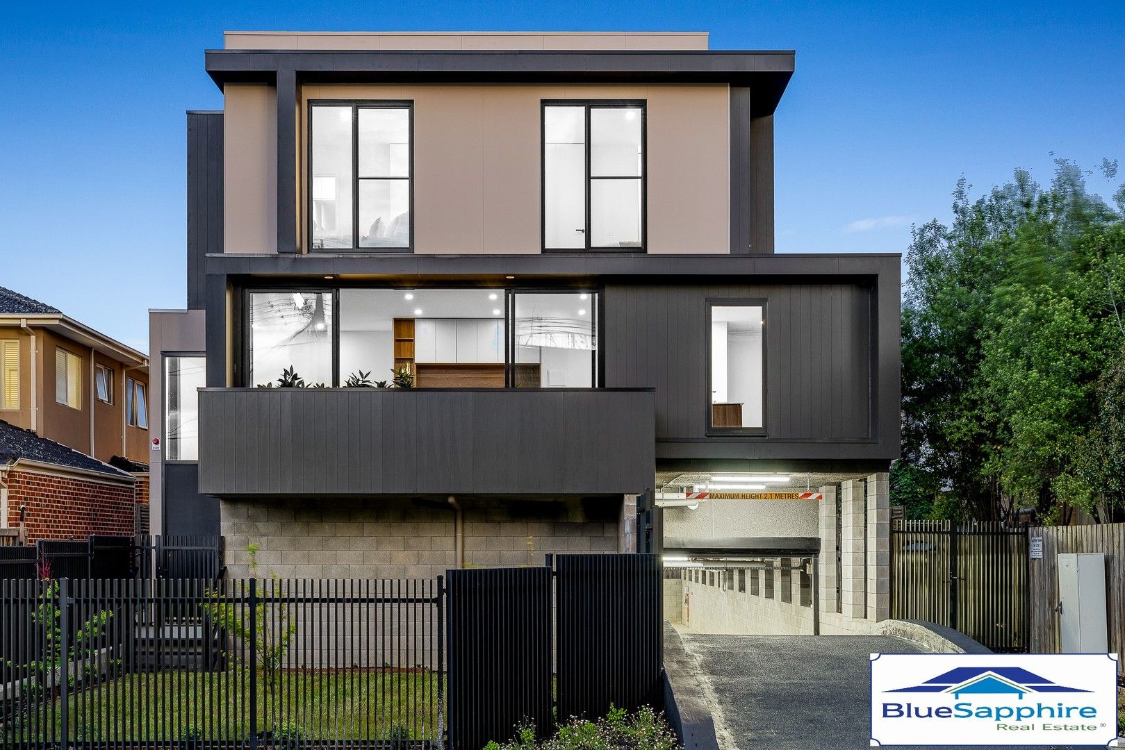 2 bedrooms Townhouse in 2/24 Station Avenue MCKINNON VIC, 3204