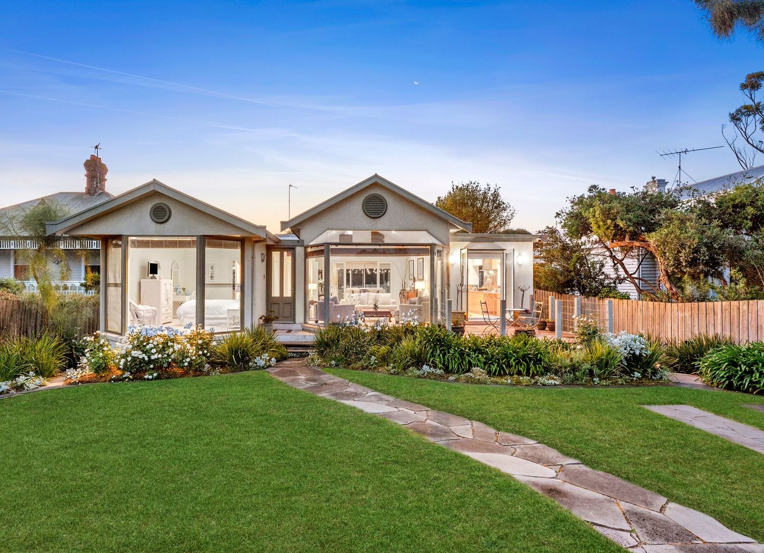 37 Flinders Parade, Barwon Heads VIC 3227, Image 1