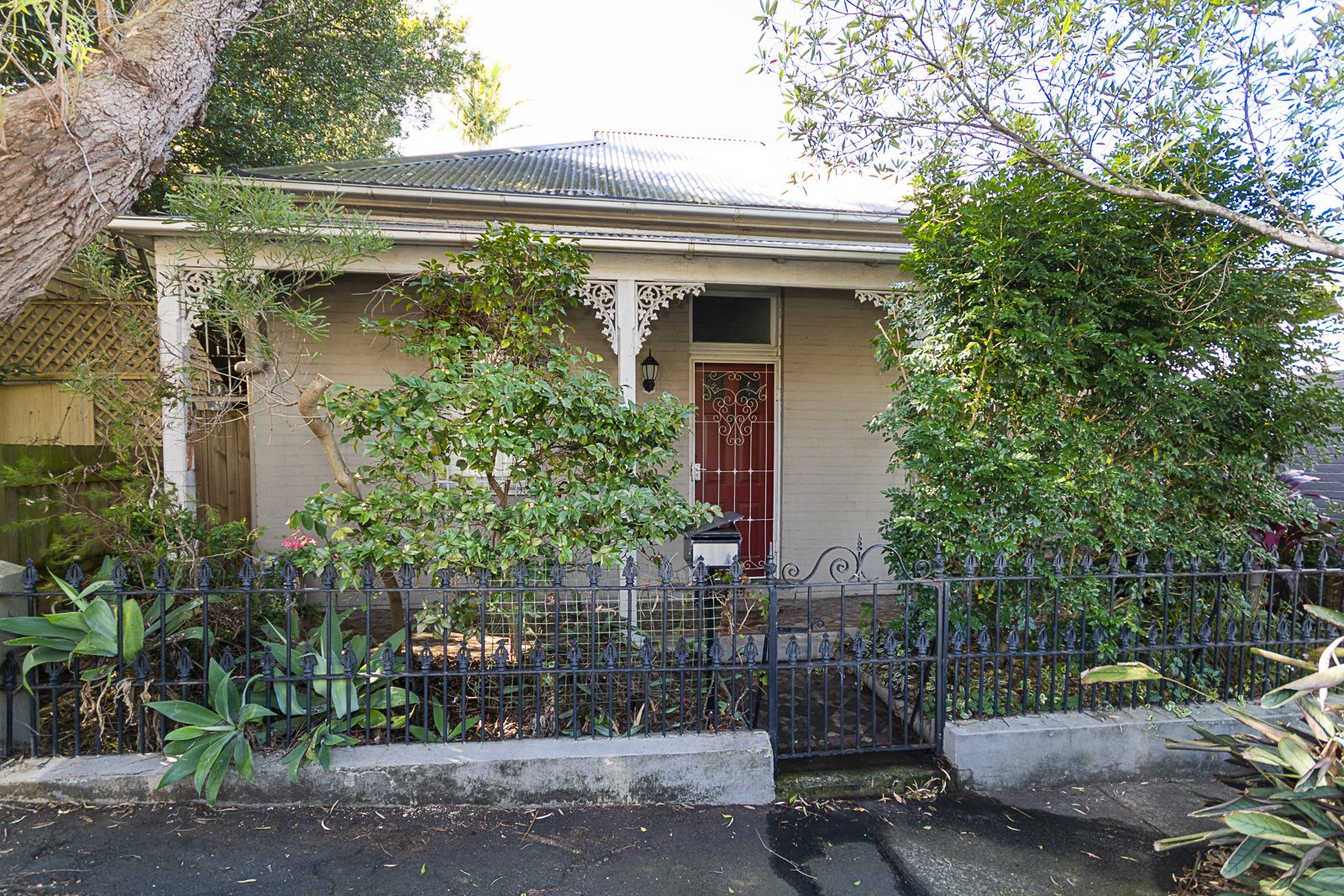 44 Commodore Street, Newtown NSW 2042, Image 0