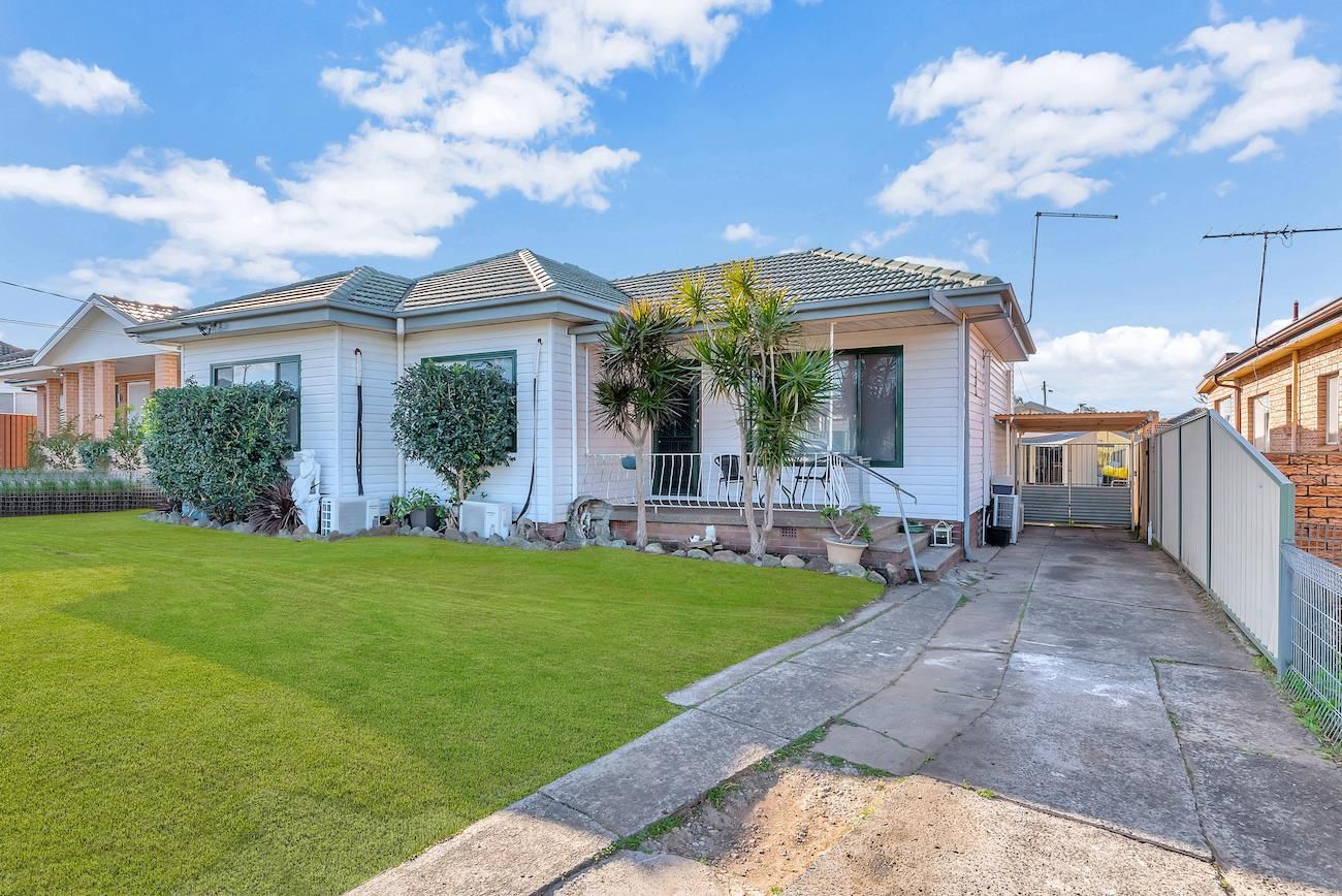 7 Eacham Street, Fairfield West Property History & Address Research