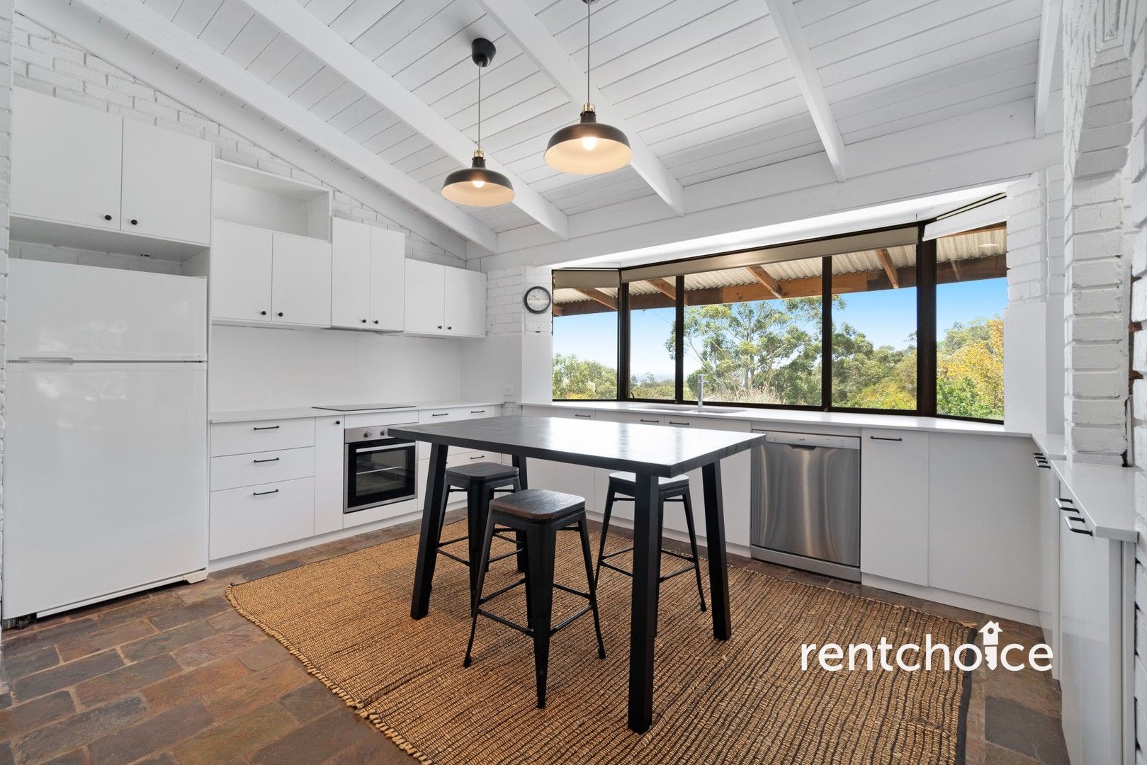 3 bedrooms House in 21 Dale Drive GOOSEBERRY HILL WA, 6076