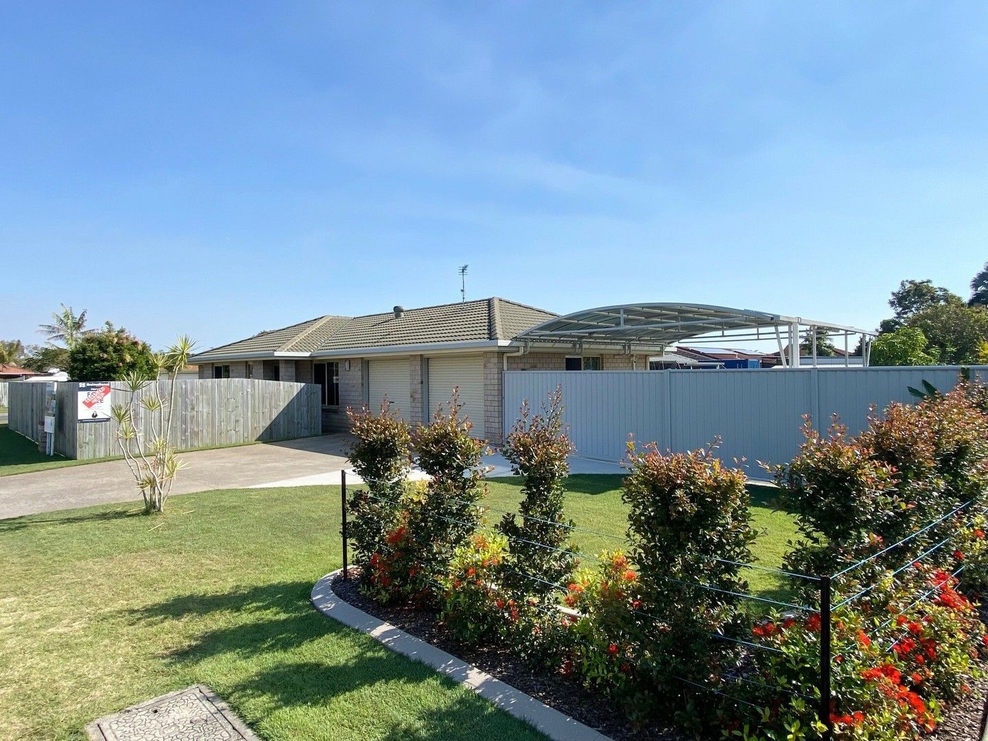 3 bedrooms House in 13 Wide Bay Dr ELI WATERS QLD, 4655