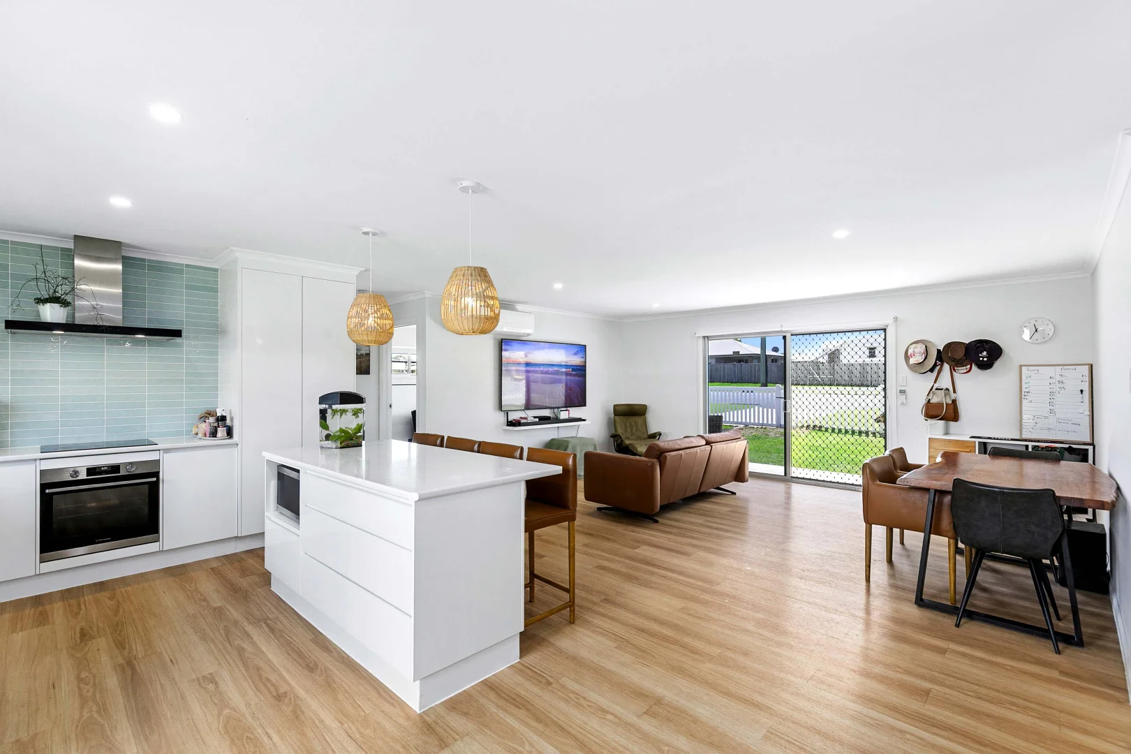 Additional image 5 of 69 Corfield Street, Point Vernon QLD 4655