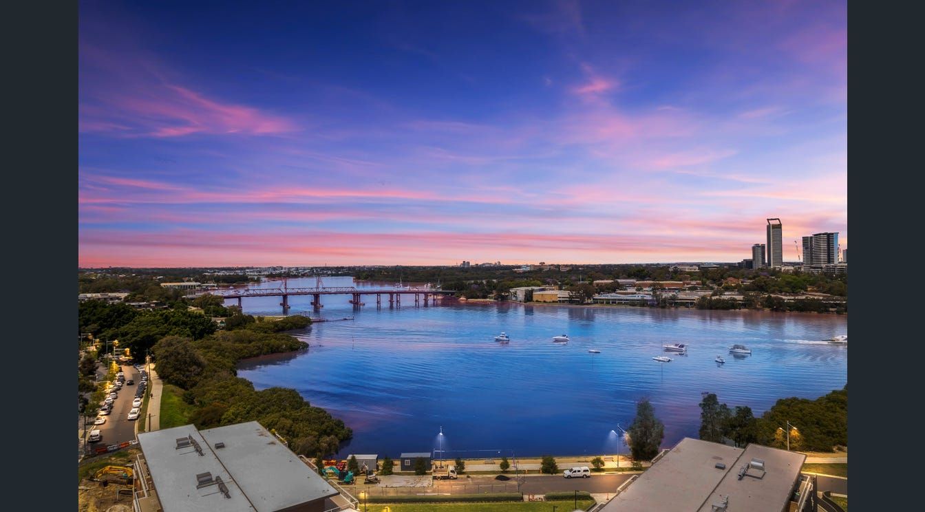 3 bedrooms Apartment / Unit / Flat in 105/146 Bowden Street MEADOWBANK NSW, 2114