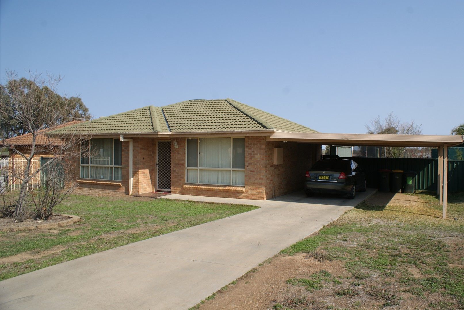 3 bedrooms House in 13 Dewhurst St TAMWORTH NSW, 2340