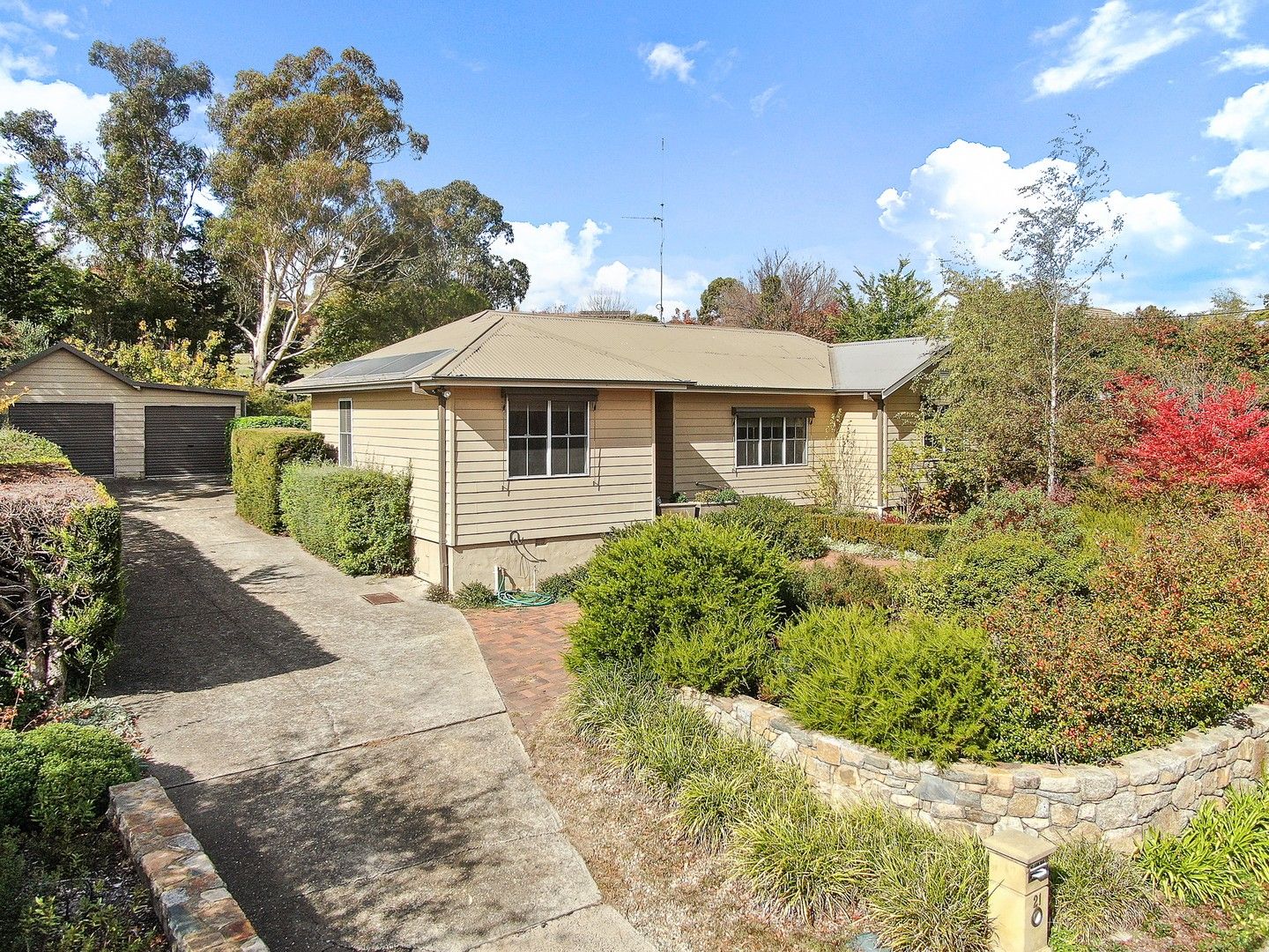 21 Cromwell Street, Cooma NSW 2630, Image 0