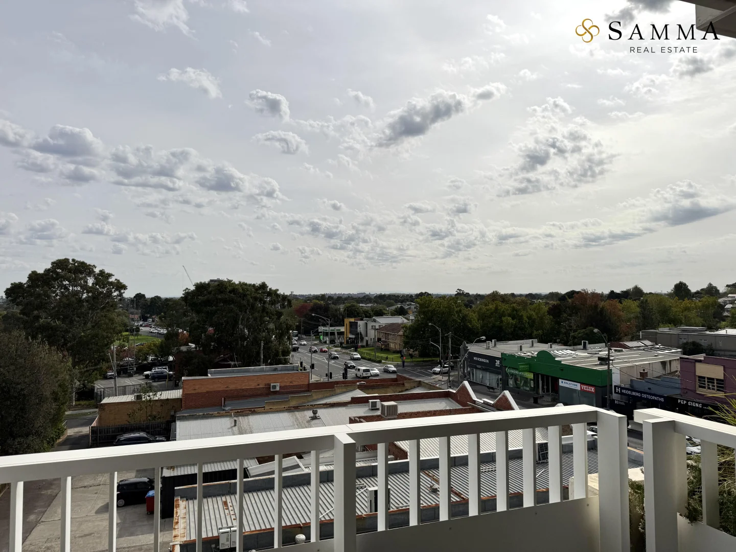 Additional image 10 of 215A/125 Bell Street, Ivanhoe VIC 3079