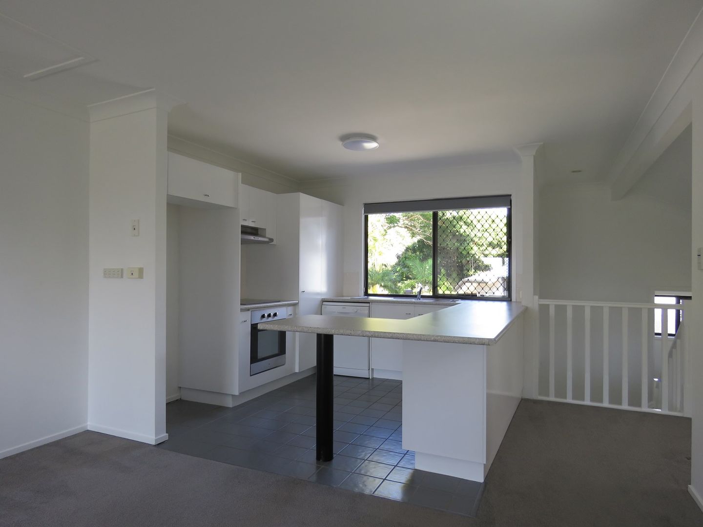 1/30 Westview Rd, Currumbin QLD 4223, Image 2