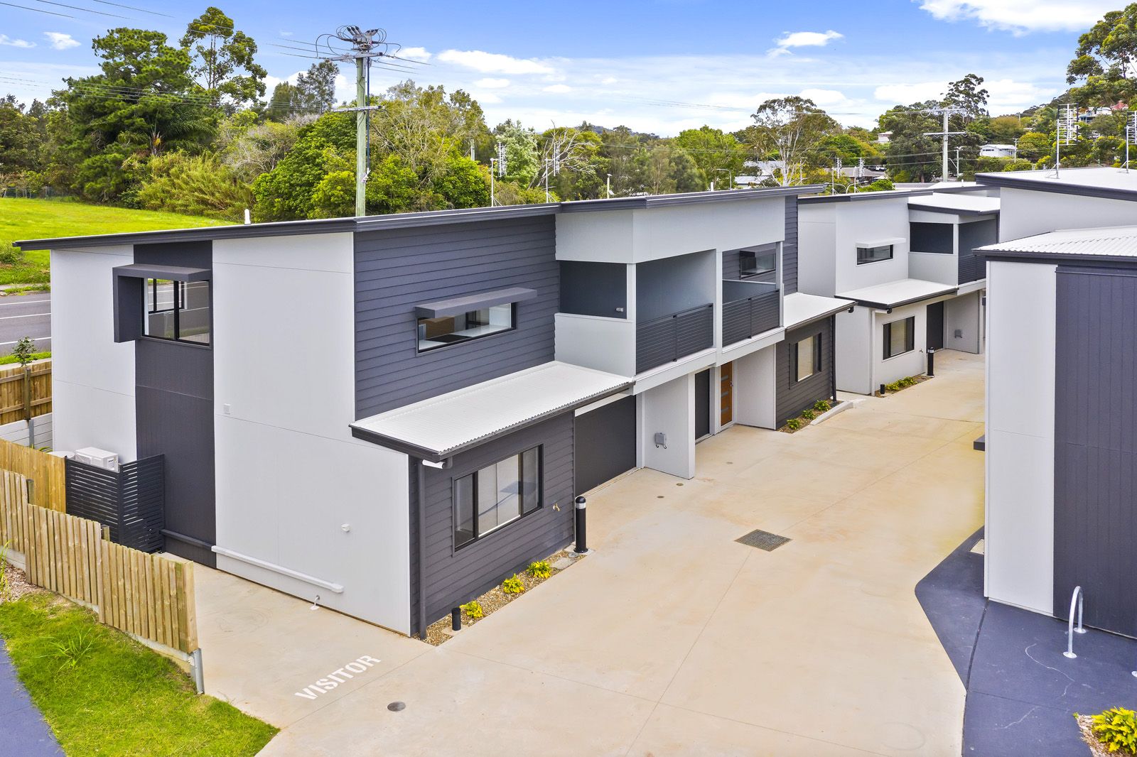 2 bedrooms Townhouse in 27-28/23 Arwen Street MAROOCHYDORE QLD, 4558