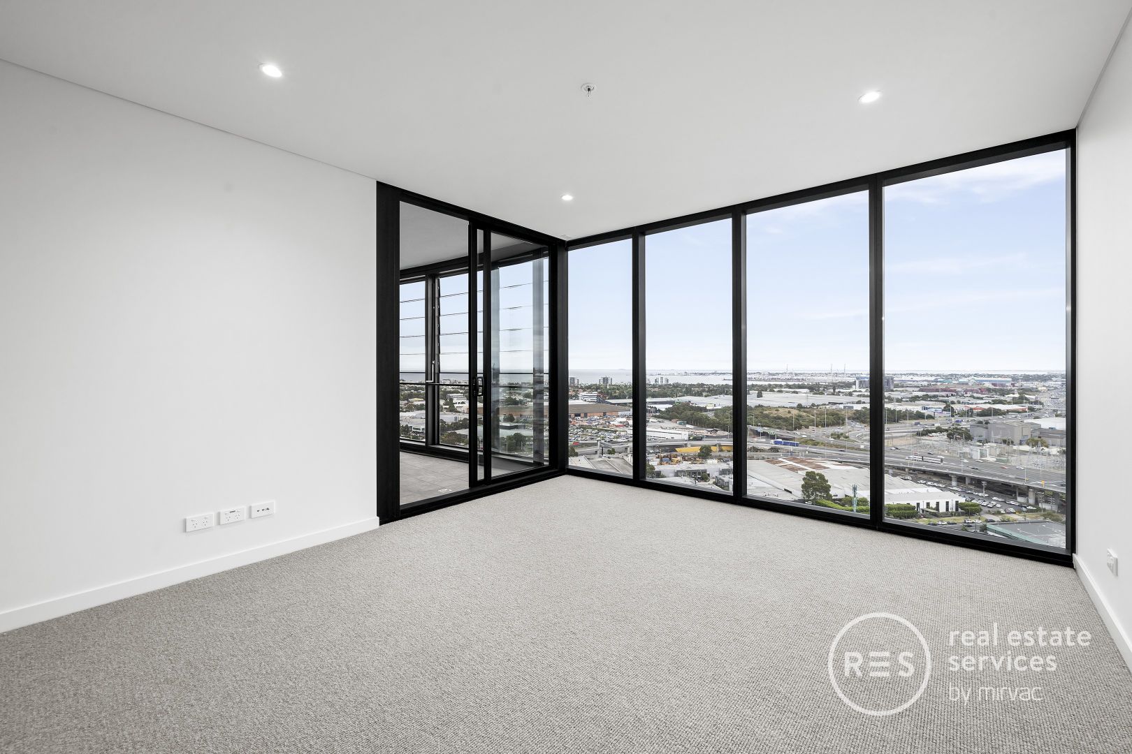 2906/103 South Wharf Drive, Docklands VIC 3008, Image 1