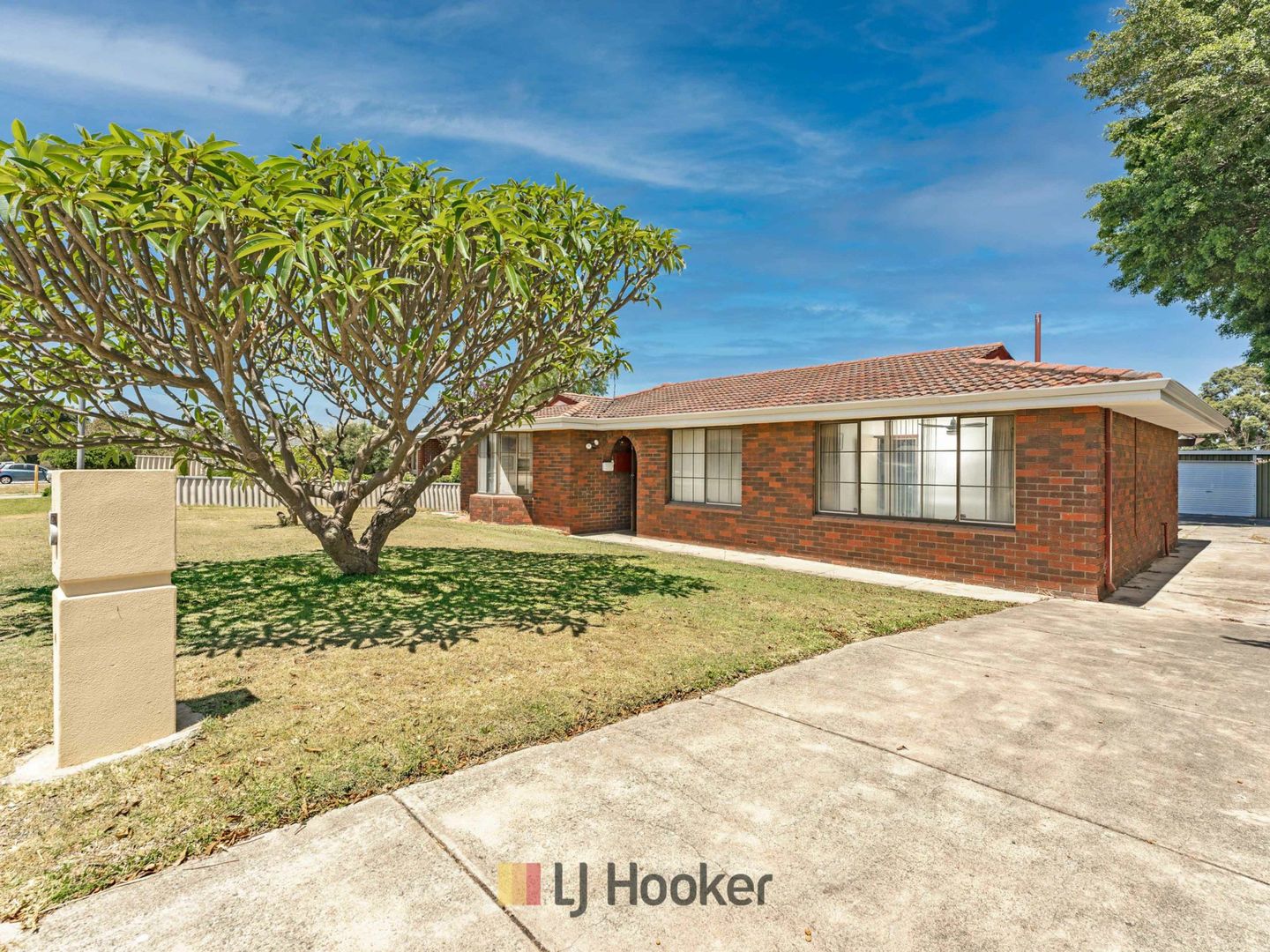 3 Pelham Way, Girrawheen WA 6064, Image 2