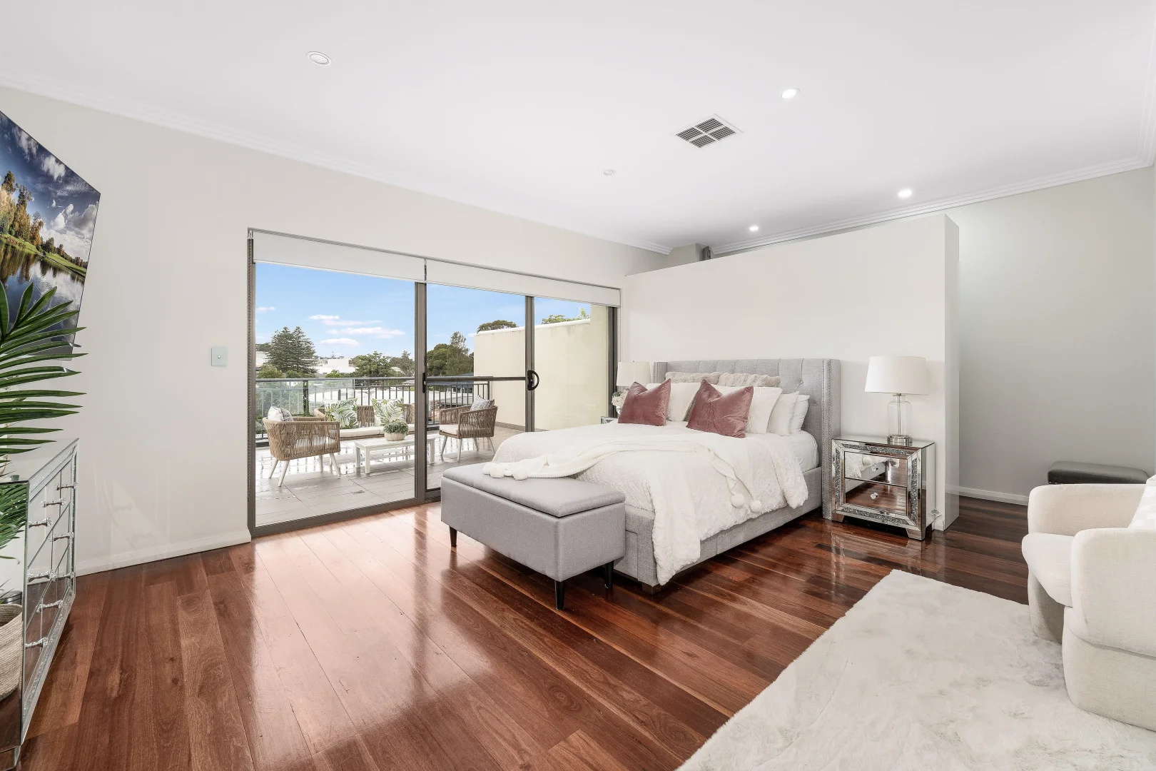 Additional image 9 of 264 Woniora Road, Blakehurst NSW 2221