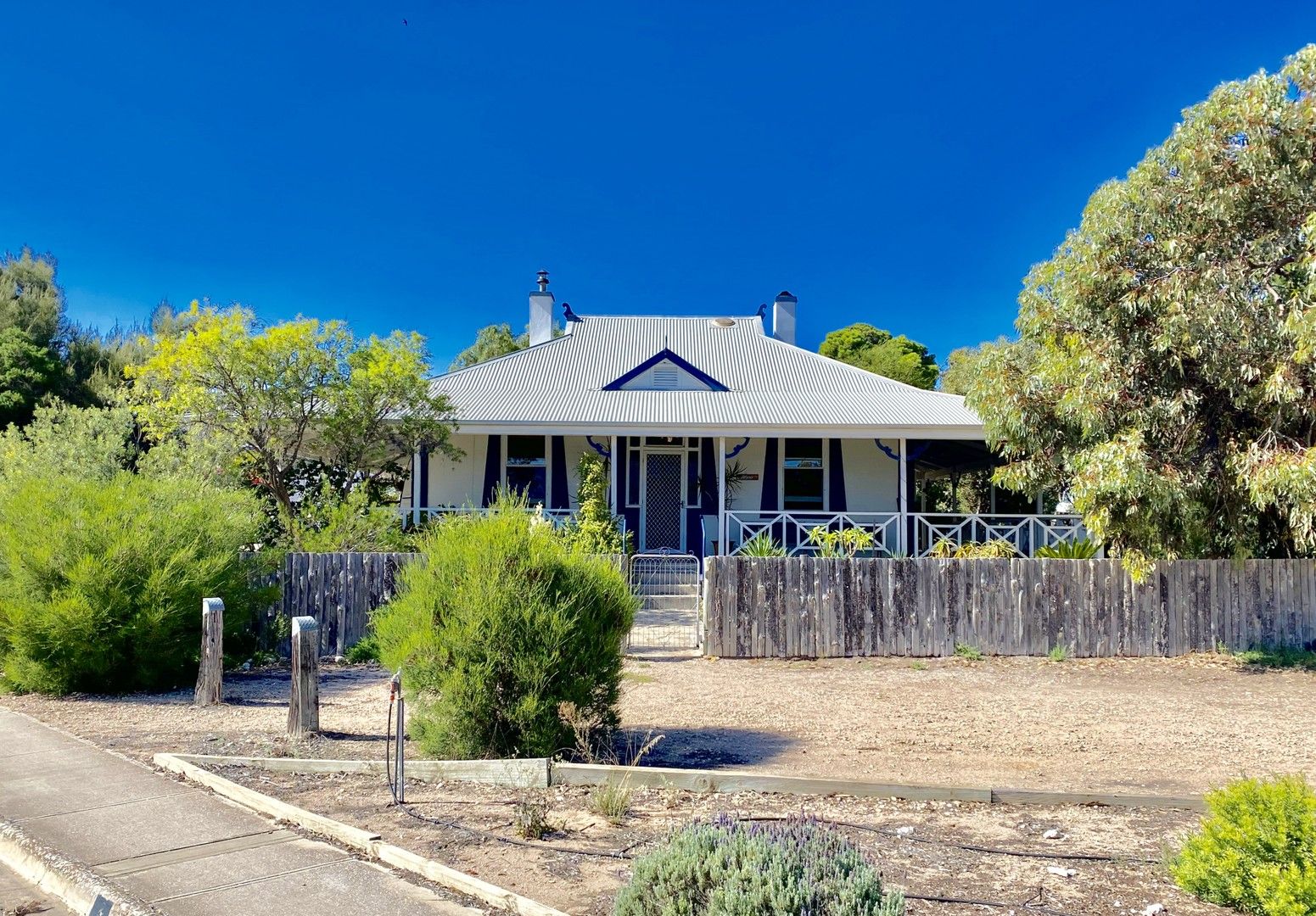 House in 2 Mudge Terrace, STREAKY BAY SA, 5680