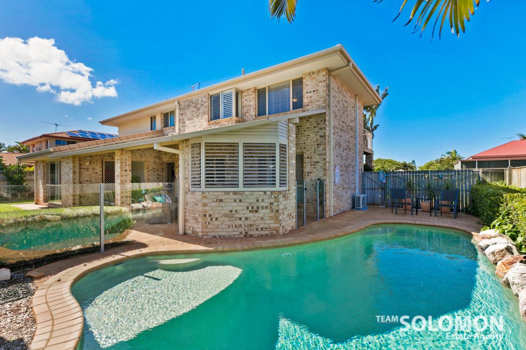 2 Waverley Court, Ormiston QLD 4160, Image 0