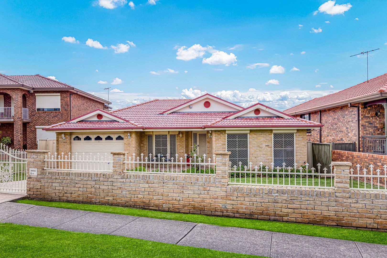 8 Swan Road, Edensor Park NSW 2176, Image 0