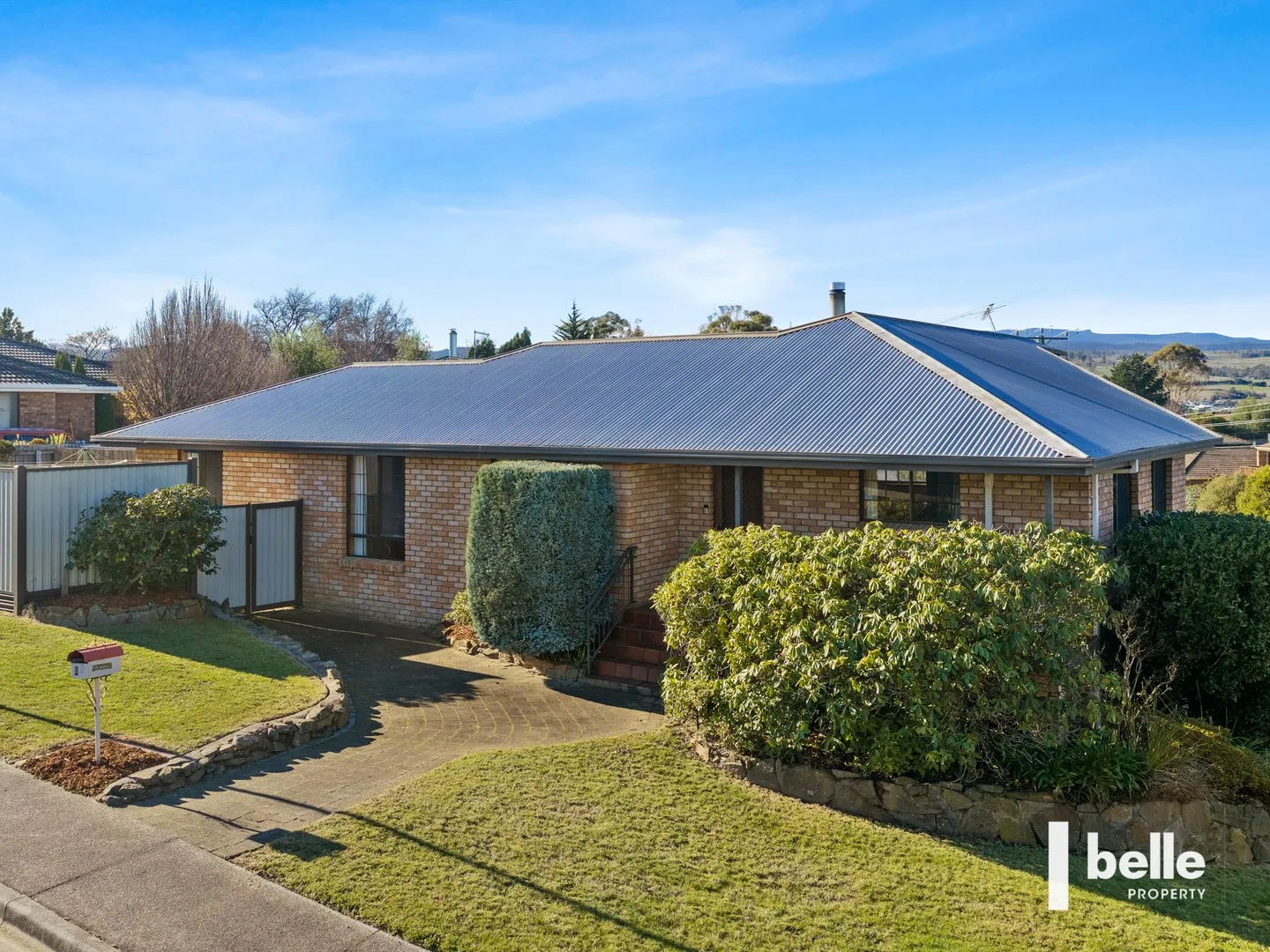 Spacious Corner-Site Family Home with Exceptional Storage, Norwood