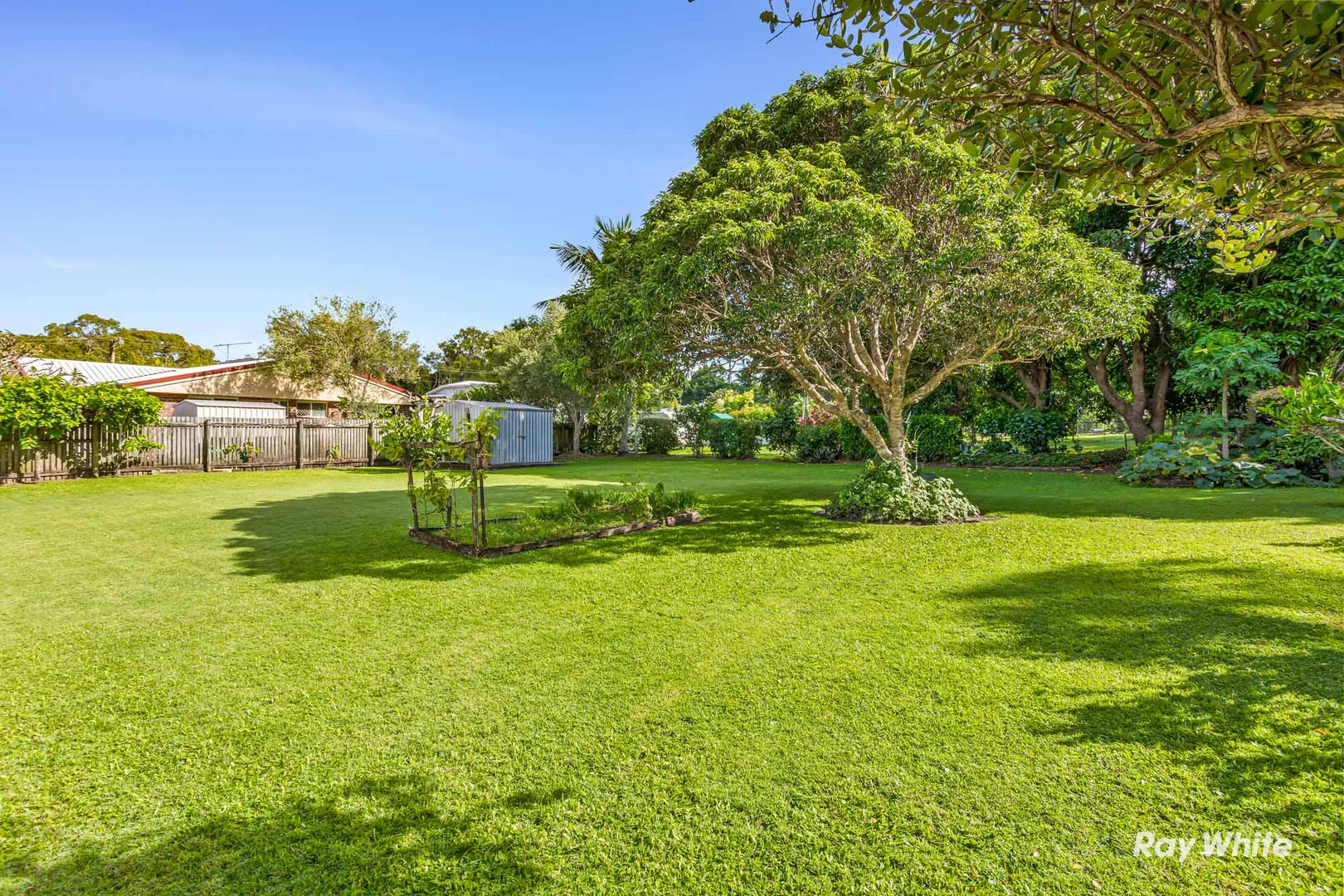 Additional image 10 of 2/35 Adelaide Park Road, Yeppoon QLD 4703