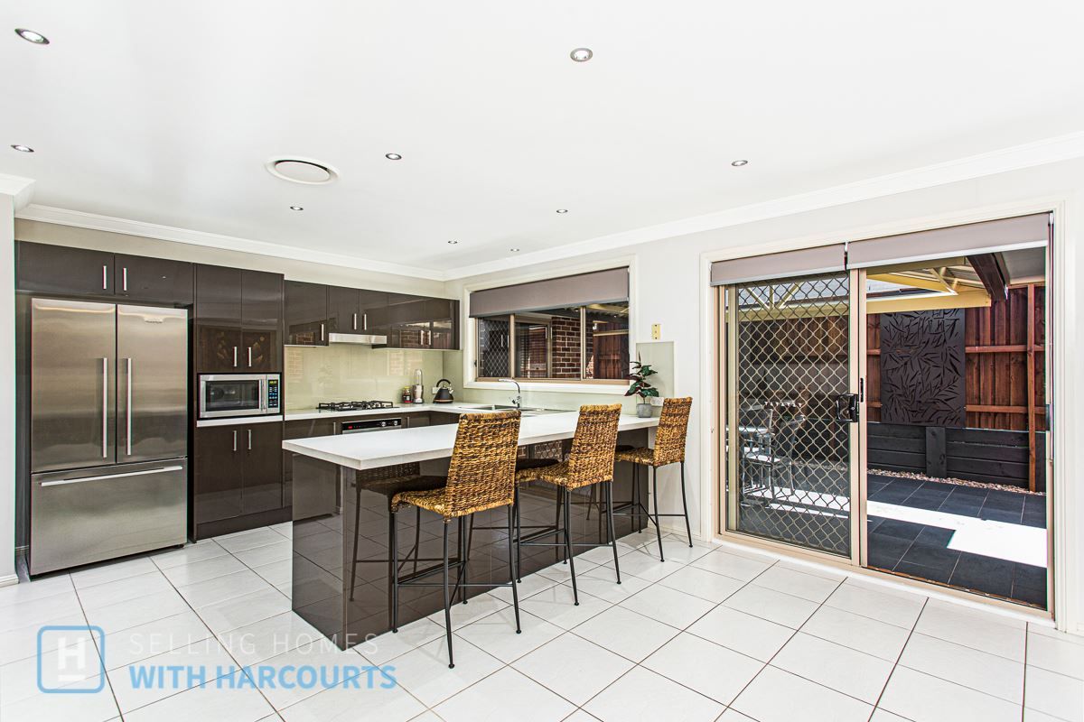 6 Compass Avenue, Beaumont Hills NSW 2155, Image 1