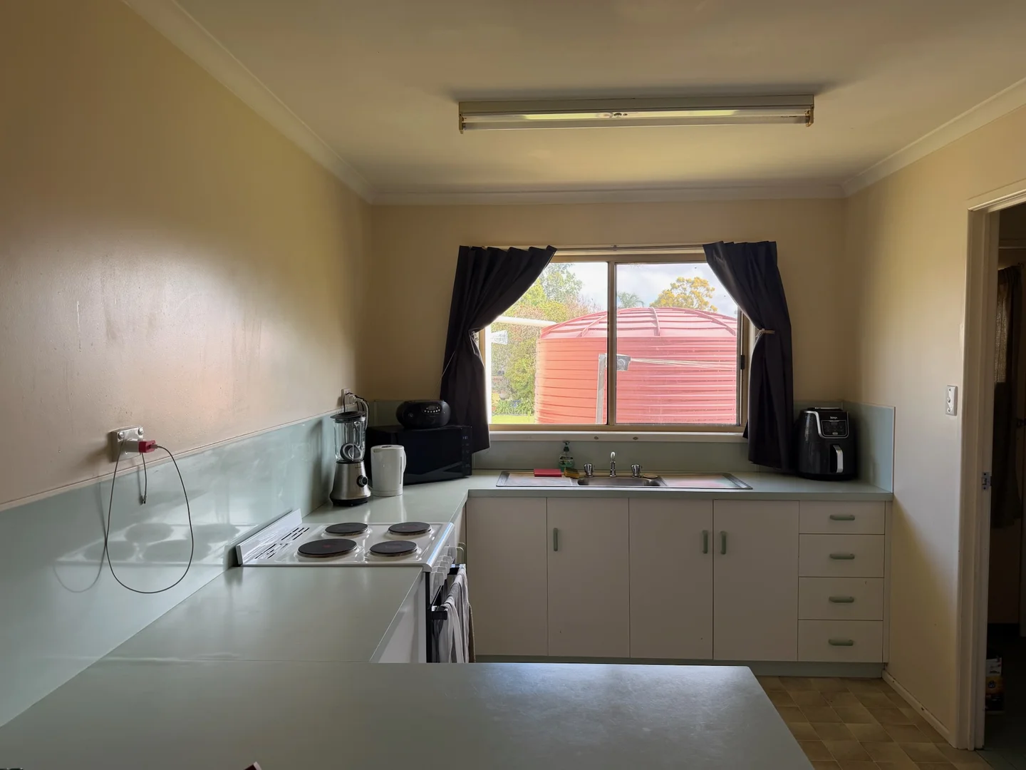 Image 7