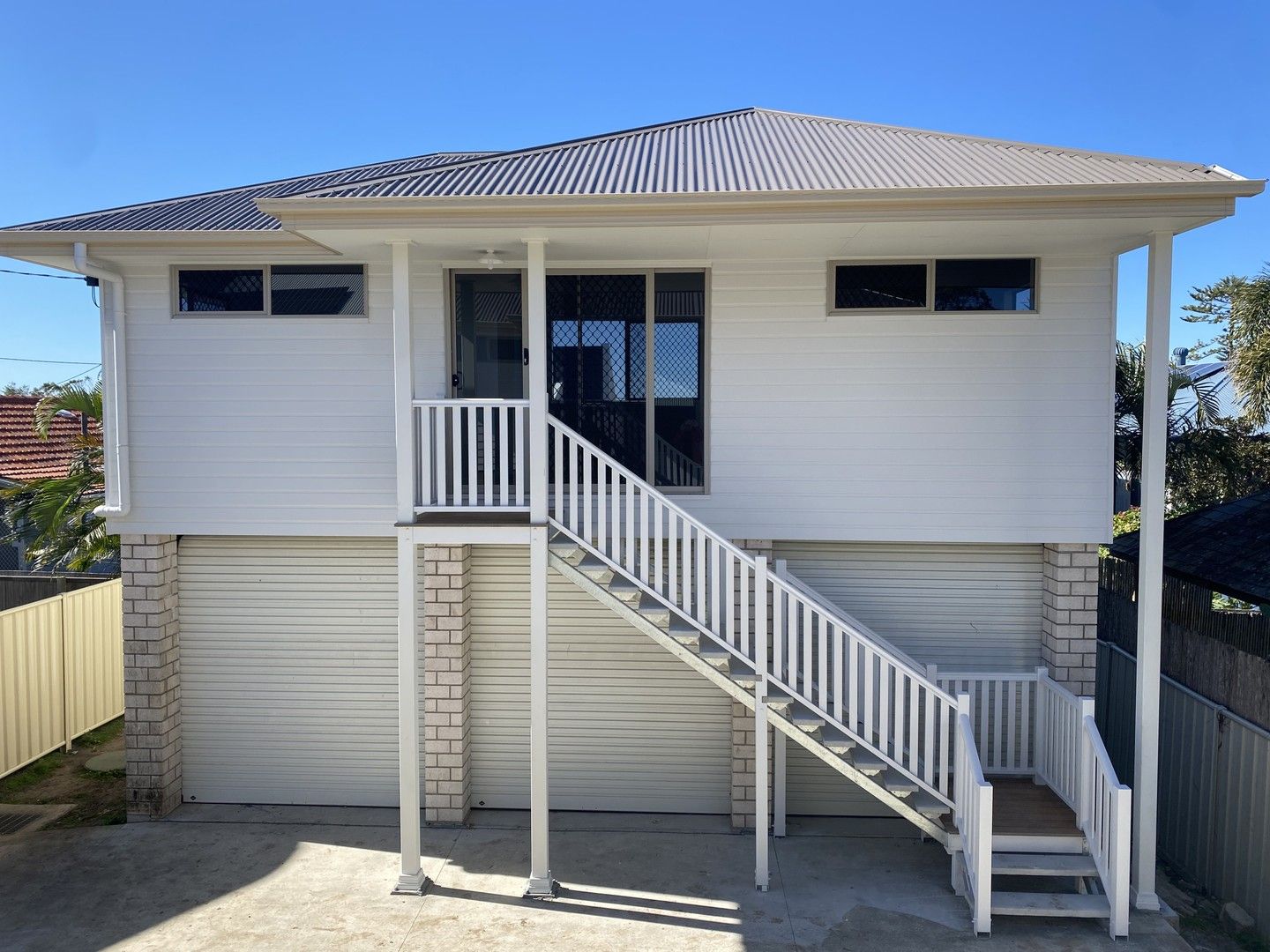2 bedrooms Townhouse in 3C Bailey Street WOODY POINT QLD, 4019