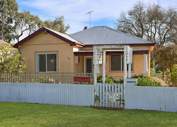 116 Bell Street, Penshurst VIC 3289