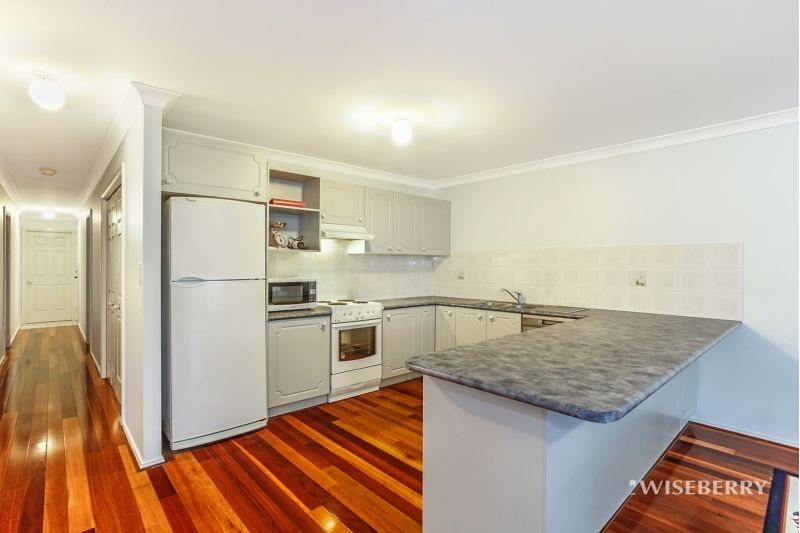 42 Bromley Court, Lake Haven NSW 2263, Image 1