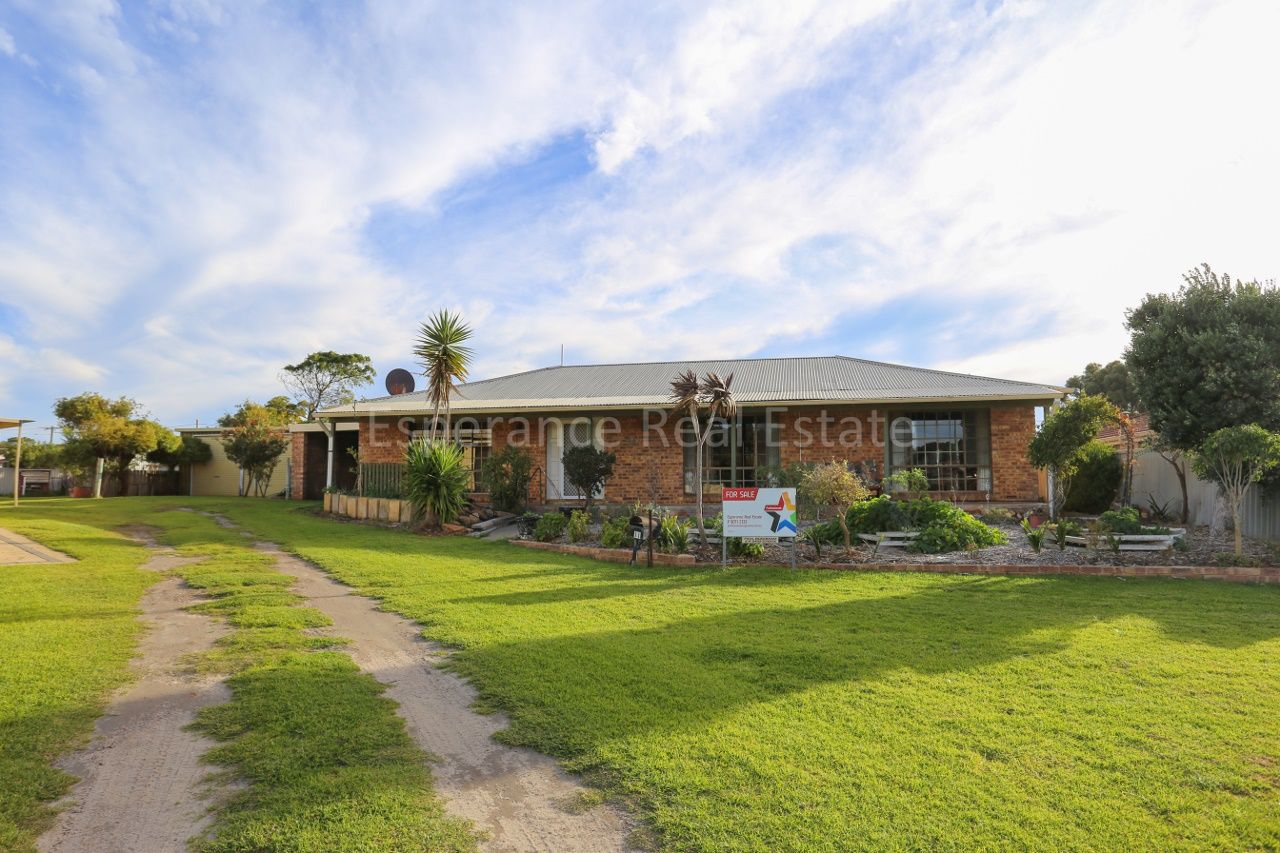 11 Begonia Place, Sinclair WA 6450, Image 0