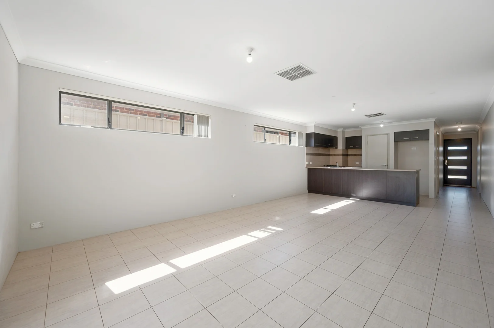 Additional image 15 of 351 Lambeth Circle, Wellard WA 6170