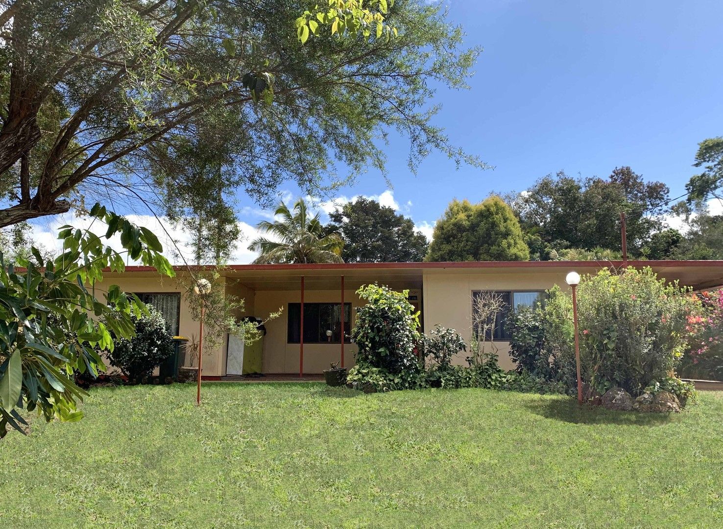 21 Beech Street, Yungaburra QLD 4884 House For Rent 380 Domain