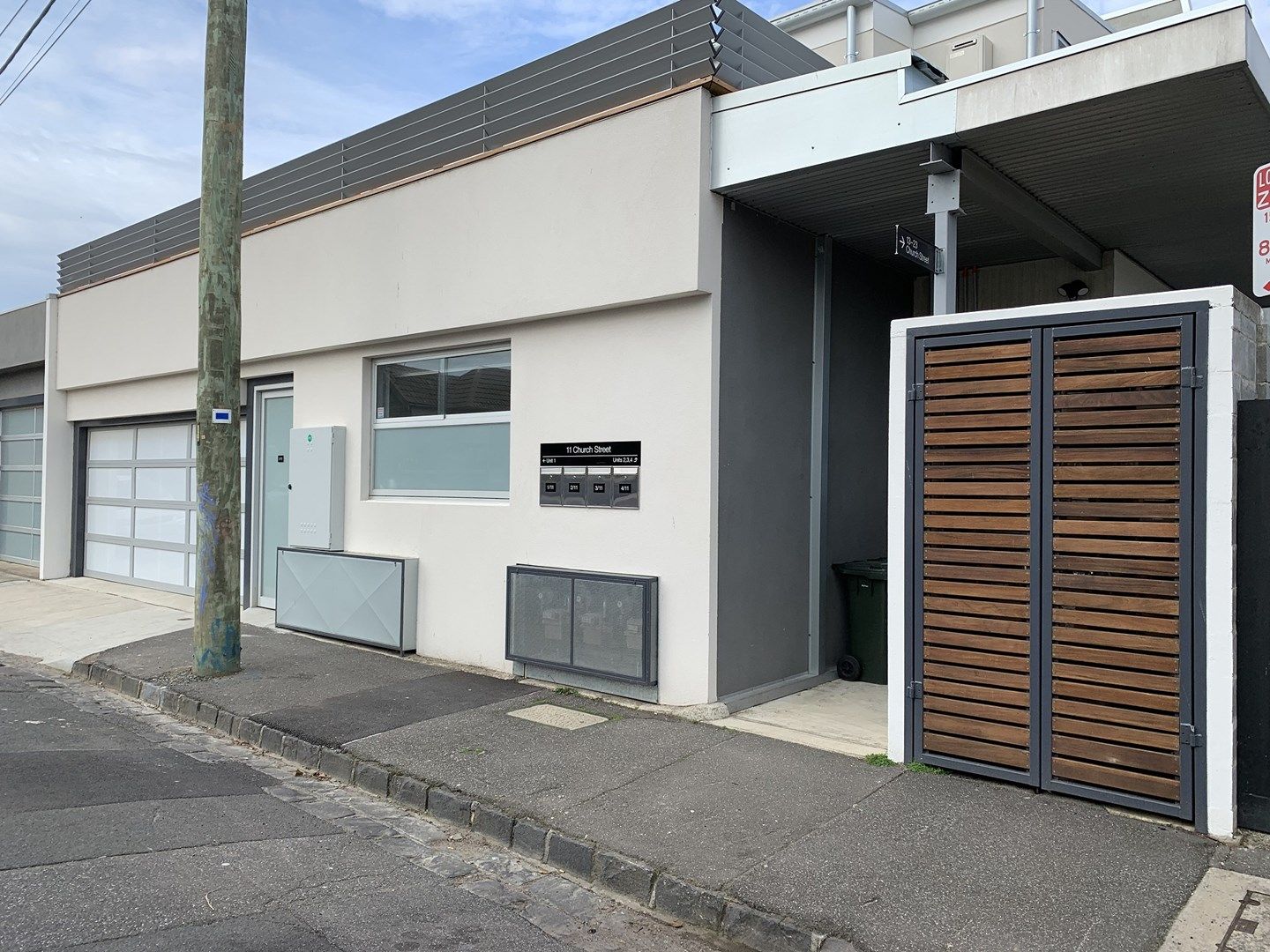 3 bedrooms Apartment / Unit / Flat in 2/11 Church Street BRUNSWICK VIC, 3056