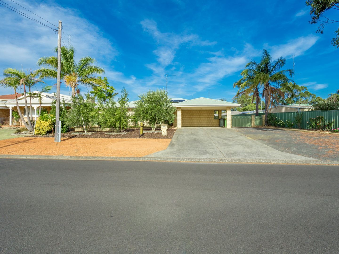 4 Young Street, Harvey WA 6220, Image 2