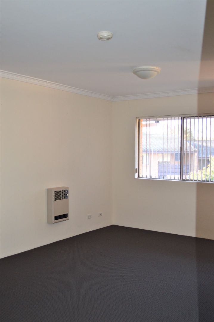 39/17 Medley Street, Chifley ACT 2606, Image 2