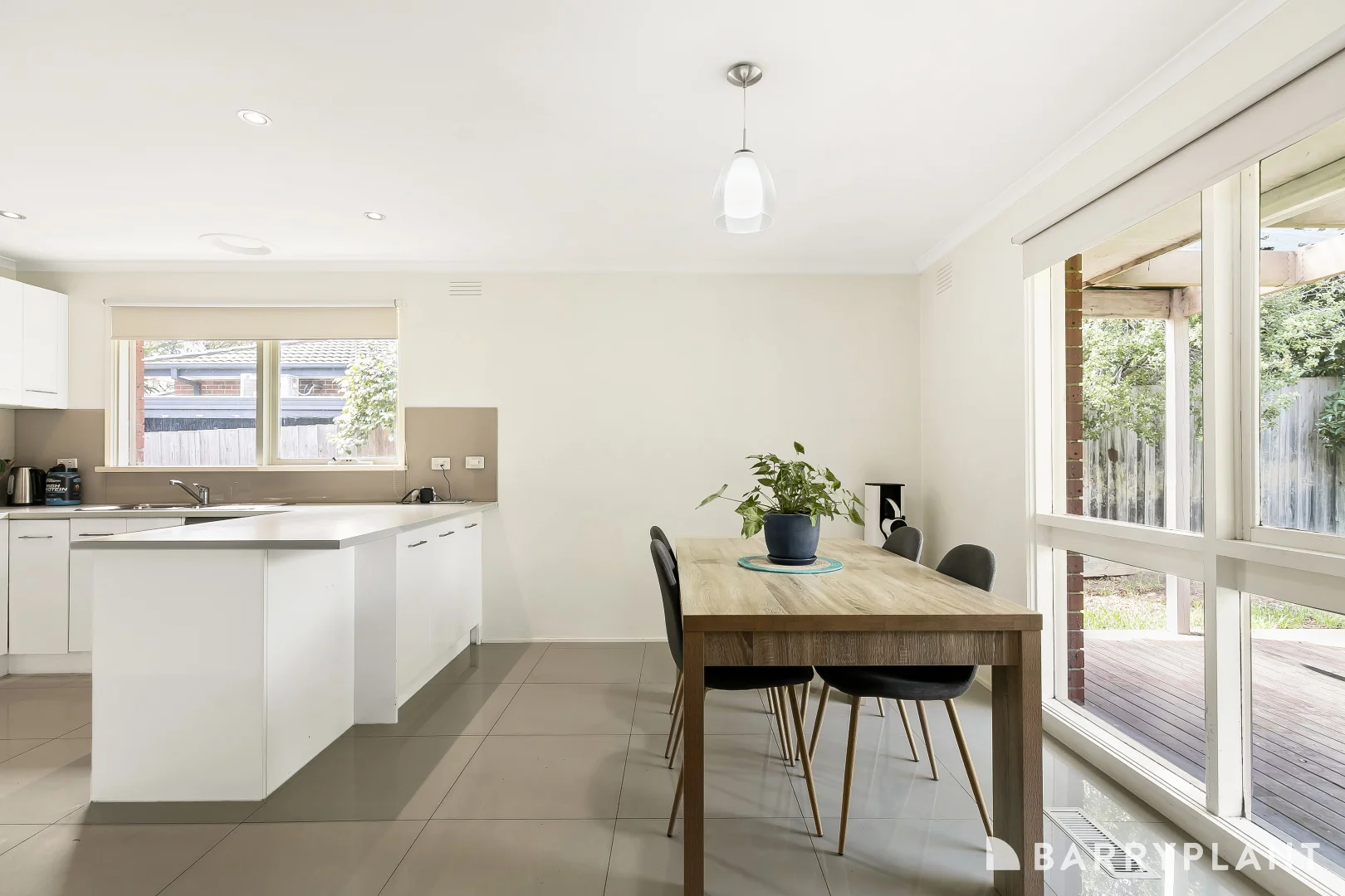 Additional image 4 of 28 Mahon Crescent, Narre Warren VIC 3805