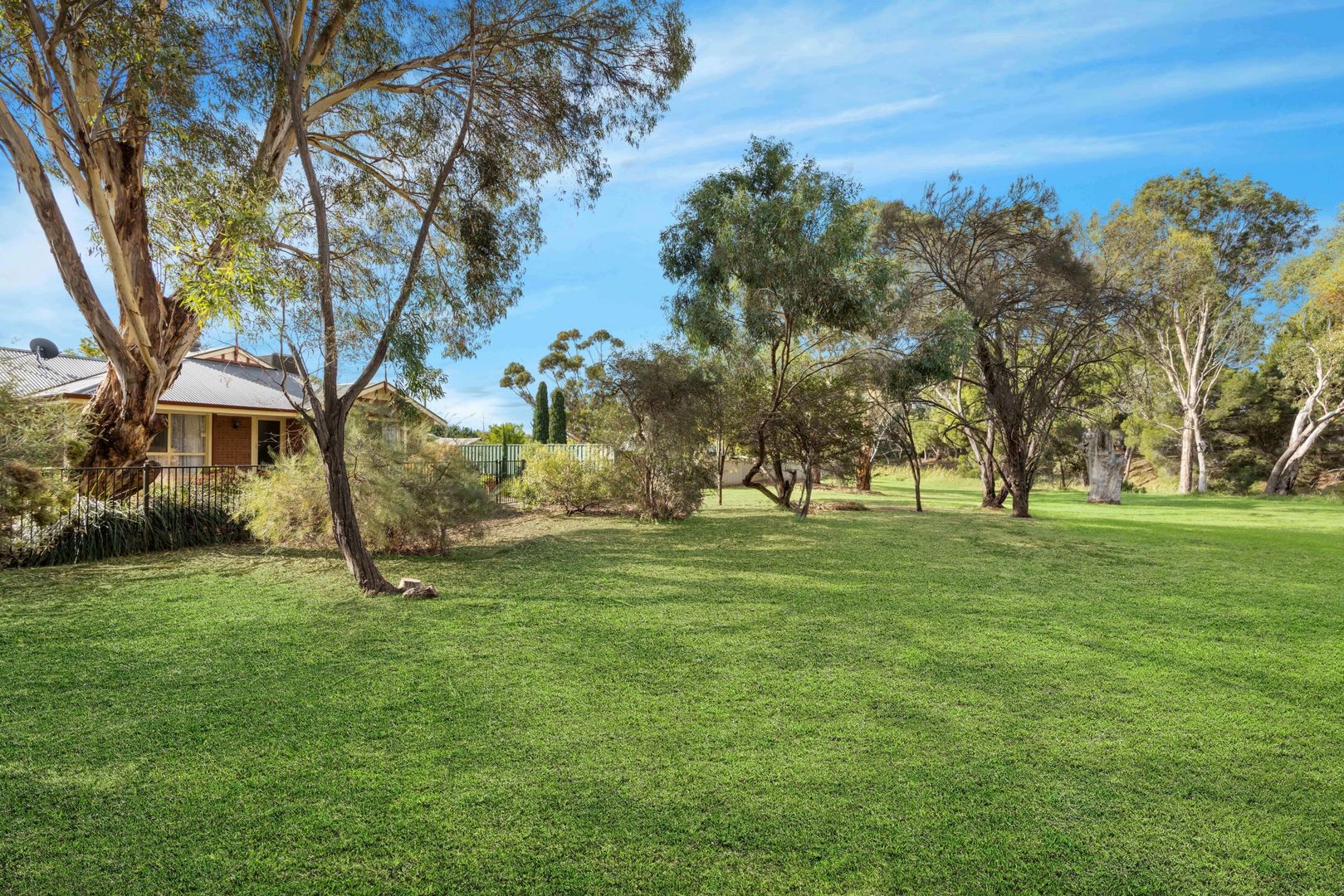 2 Stoddart Street, Strathalbyn SA 5255 Domain
