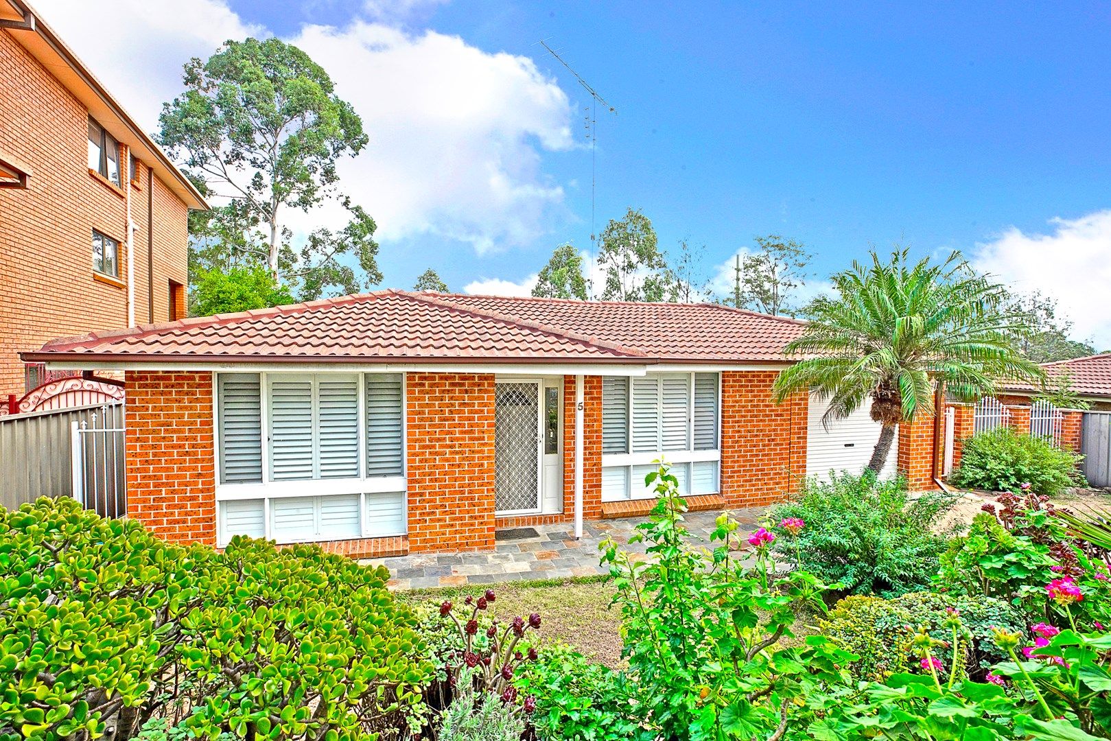 5 Bouchet Crescent, Minchinbury NSW 2770, Image 0