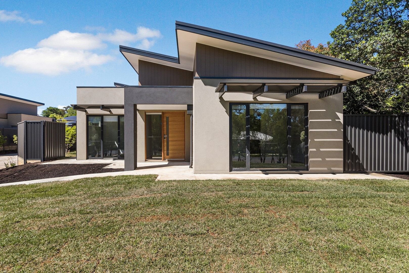 9/1921 Mount Macedon Road, Woodend VIC 3442 Apartment For Rent 685