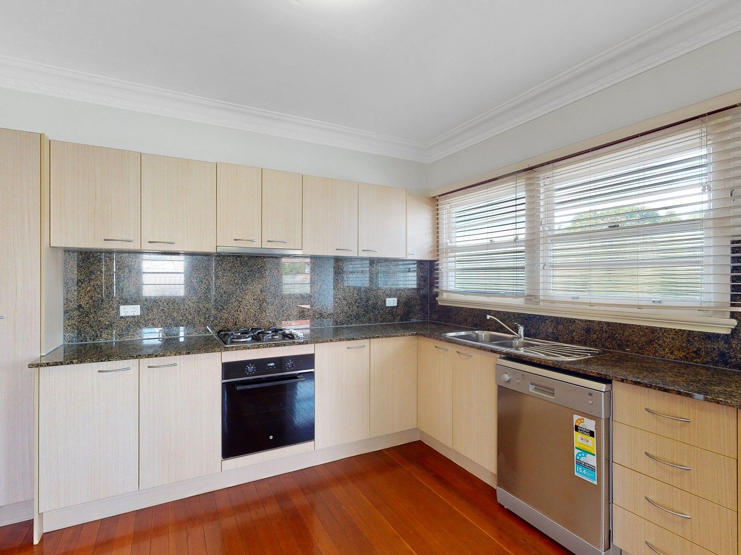 204A Oxley Rd, Graceville QLD 4075 - House For Rent | Domain